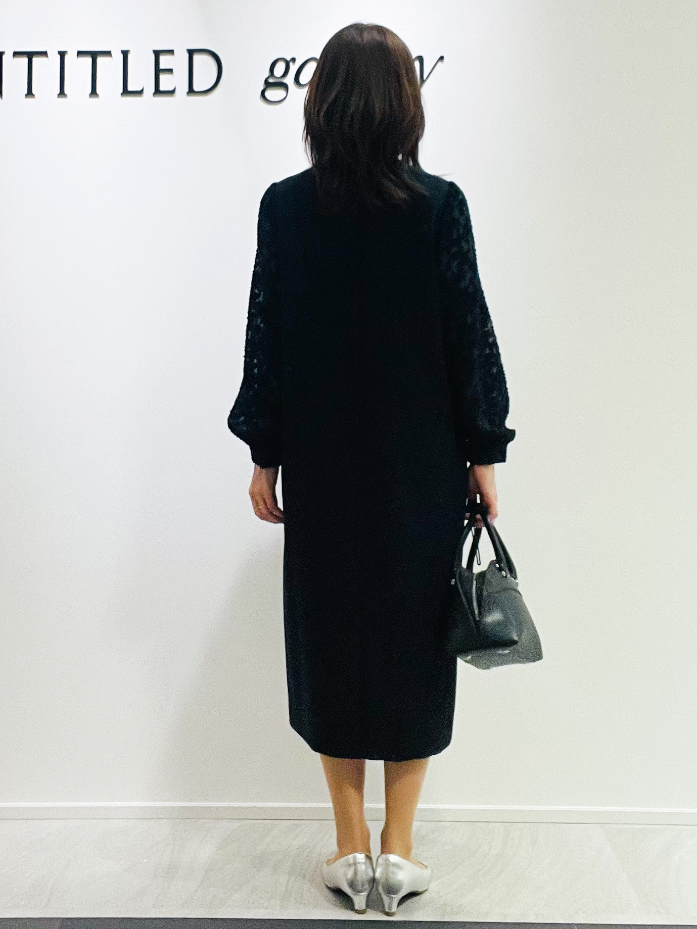 めいさんの「UNTITLED｜【お呼ばれドレス/洗える】カットジャカードスリーブ ワンピース」を使ったコーディネート