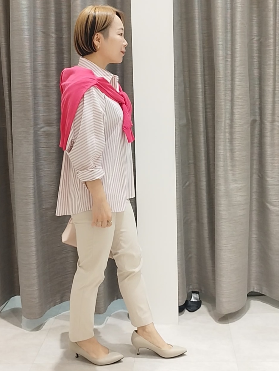 s u g iさんの「UNTITLED｜【9色展開/アンサンブル可】コットンクルーネックカーディガン」を使ったコーディネート