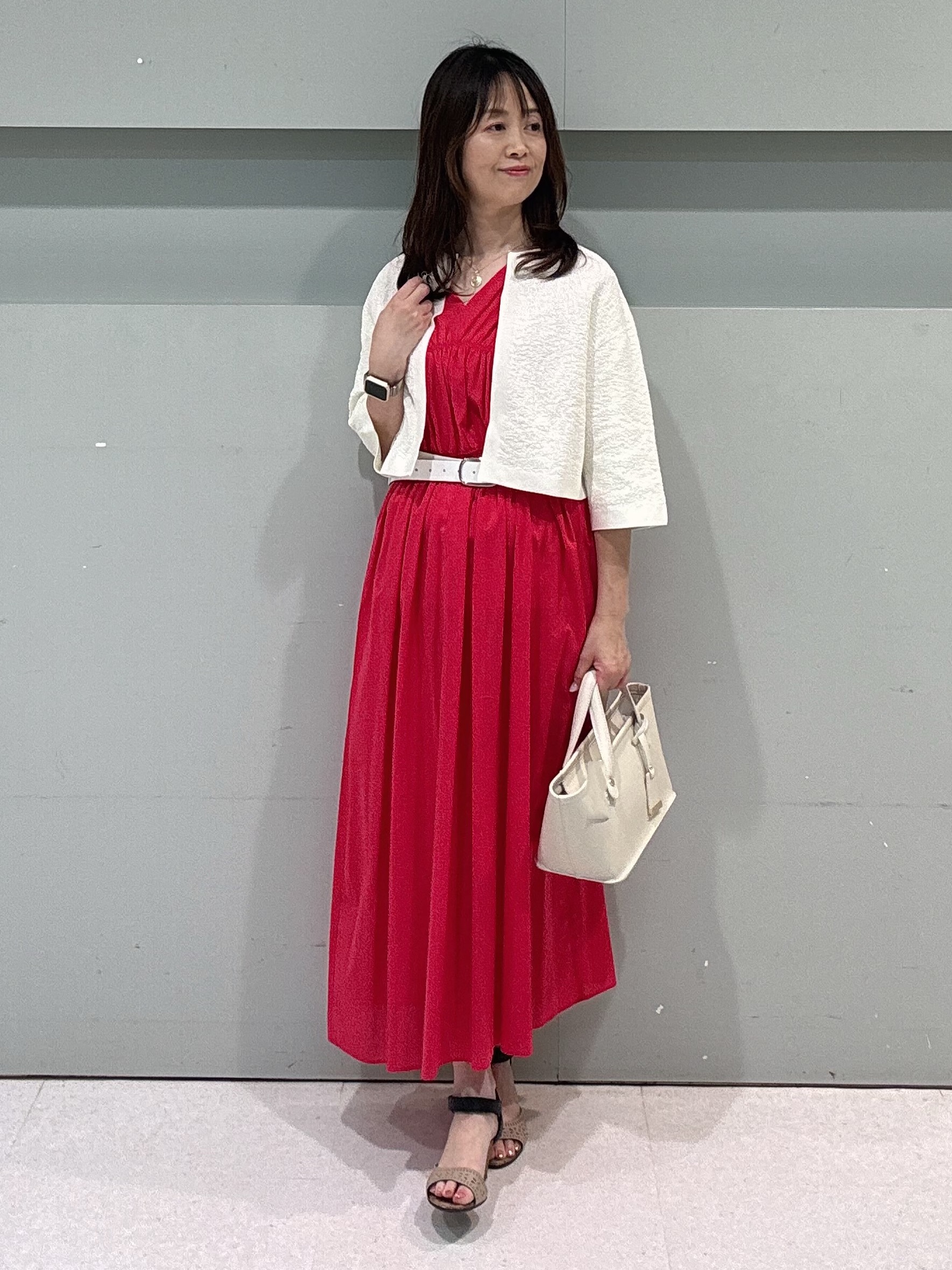makiさんの「UNTITLED｜【ストレッチ性/洗える】短丈ニットカーディガン」を使ったコーディネート