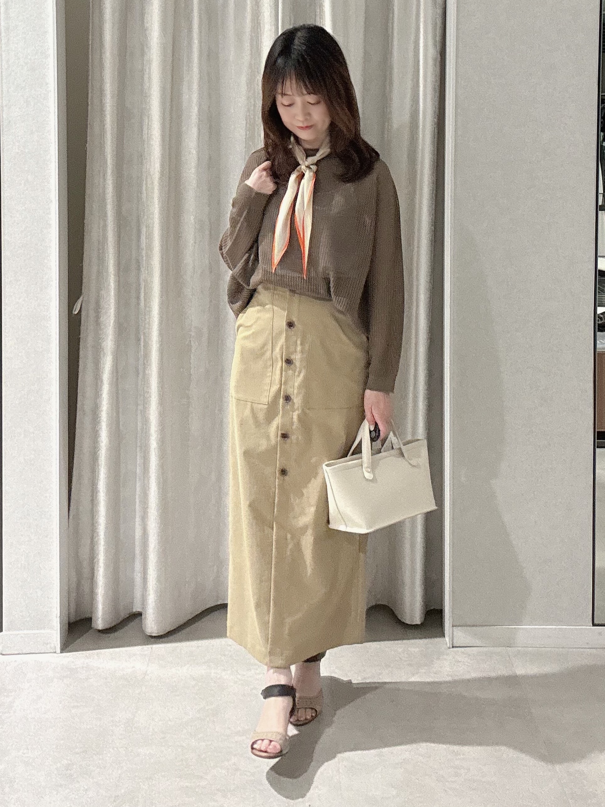 makiさんの「UNTITLED｜シアーメッシュニット」を使ったコーディネート