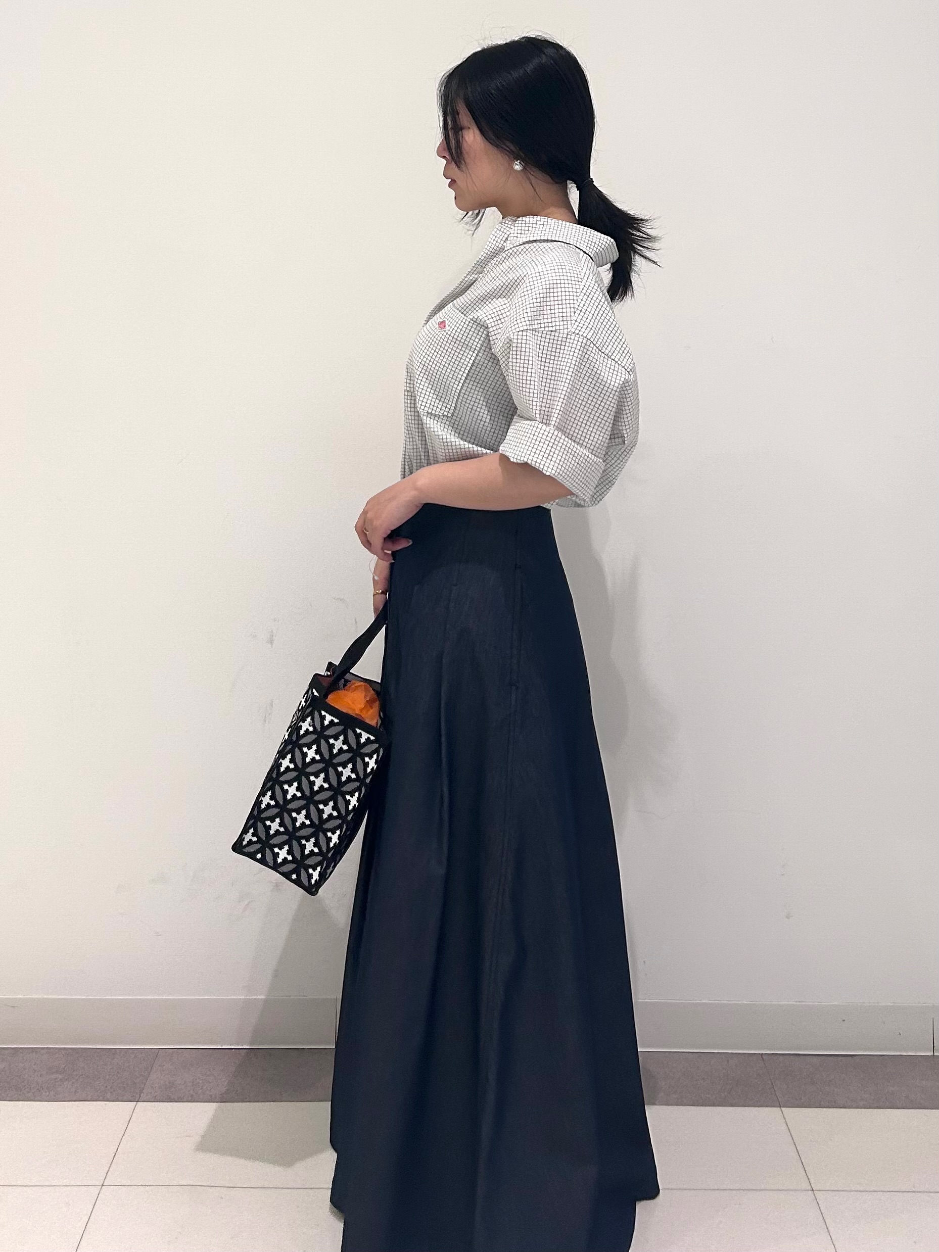 とりみさんの「DRESSTERIOR｜DANTON（ダントン）ドットボタン ボタンダウンシャツ ショートスリーブ」を使ったコーディネート
