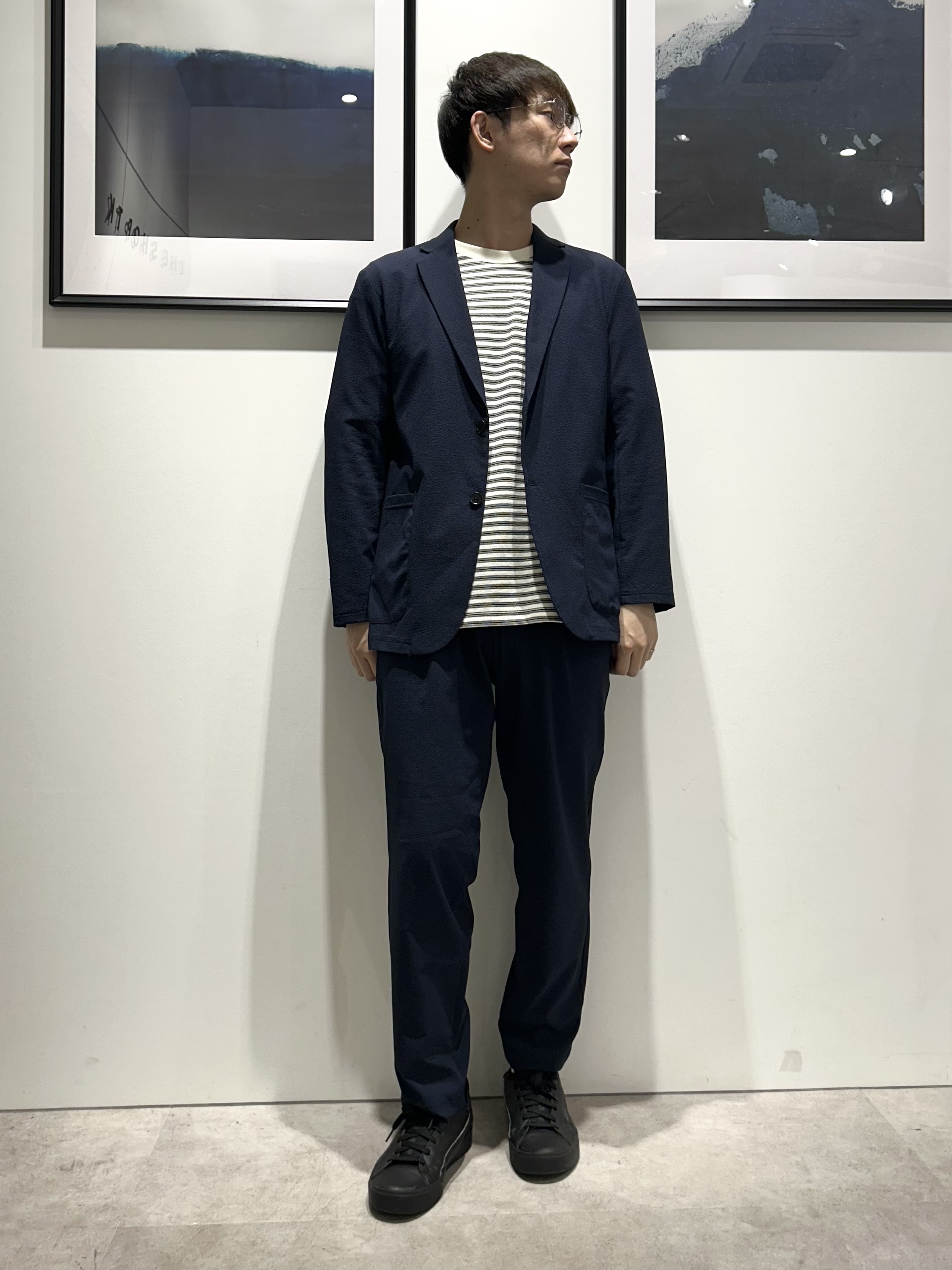 。さんの「THE SHOP TK｜マイクロ シアサッカー ジャケット 洗濯機OK／セットアップ可」を使ったコーディネート