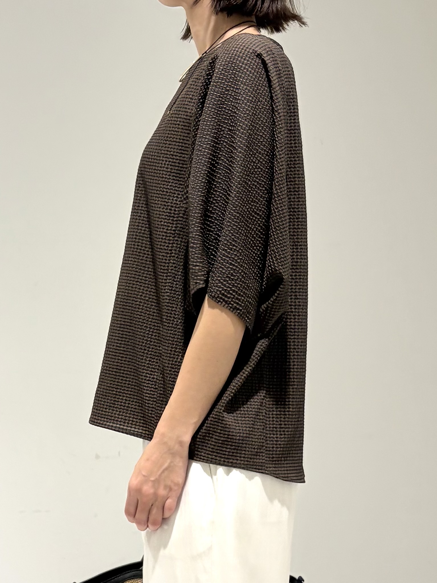 shioriさんの「INDIVI｜【体型カバー】サッカーチェックドルマントップス」を使ったコーディネート