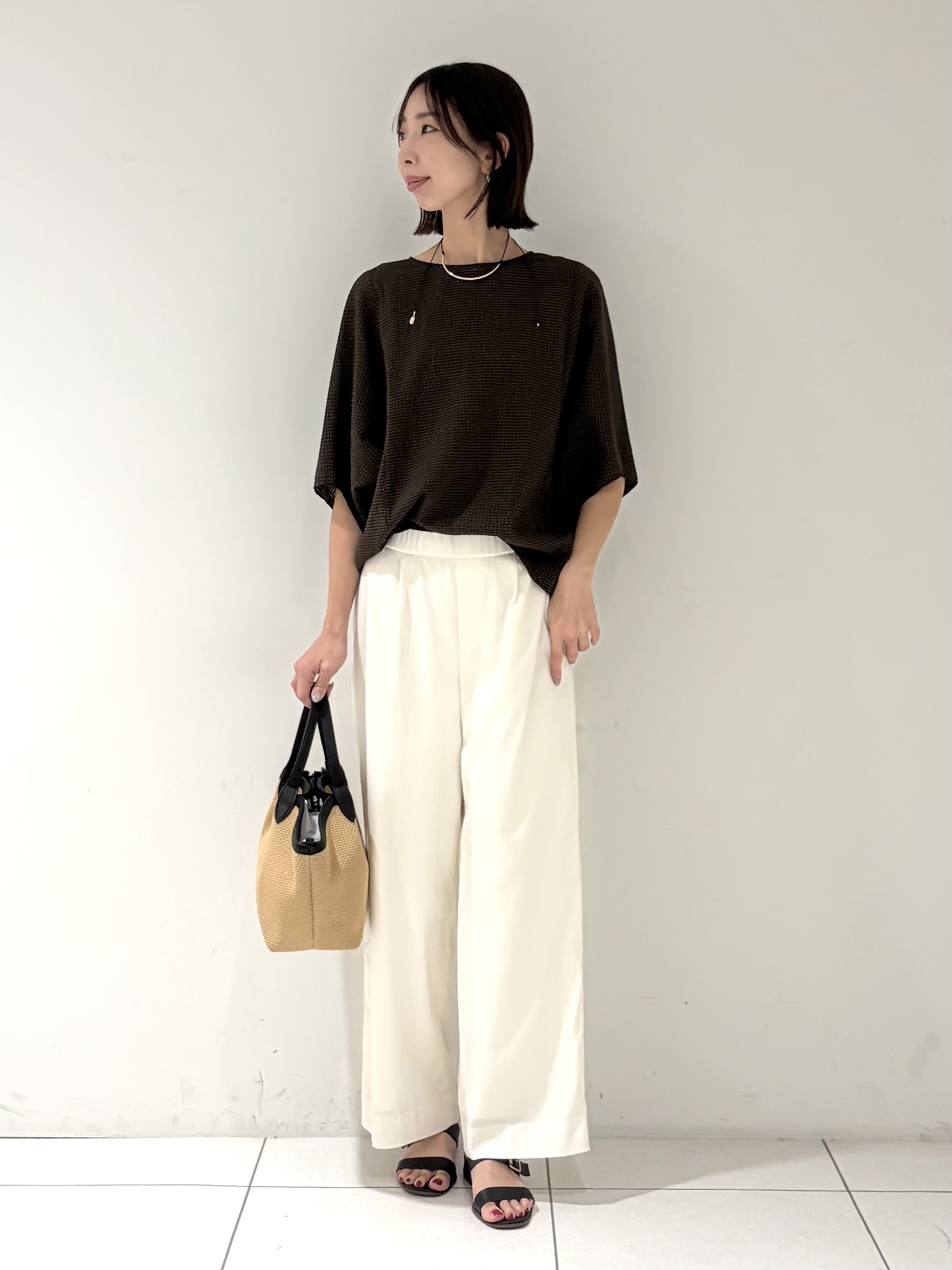 shioriさんの「INDIVI｜【体型カバー】サッカーチェックドルマントップス」を使ったコーディネート