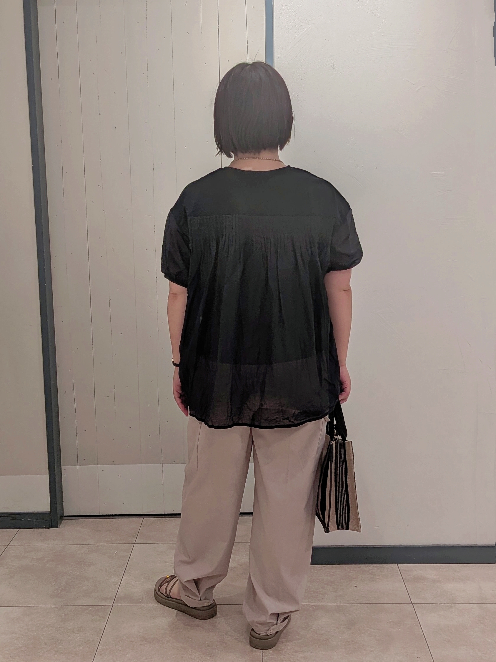 yukikaさんの「grove｜【貴島明日香さん着用/UVカット】体型カバー叶う、バックプリーツTシャツ」を使ったコーディネート