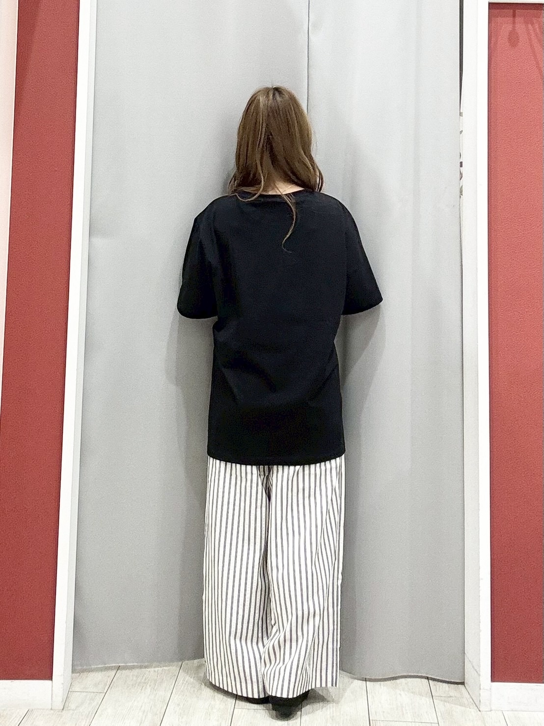 shioさんの「SHOO･LA･RUE｜【ひんやり/UV/洗濯機可】日焼け対策も快適に 指穴つき ジップパーカー」を使ったコーディネート