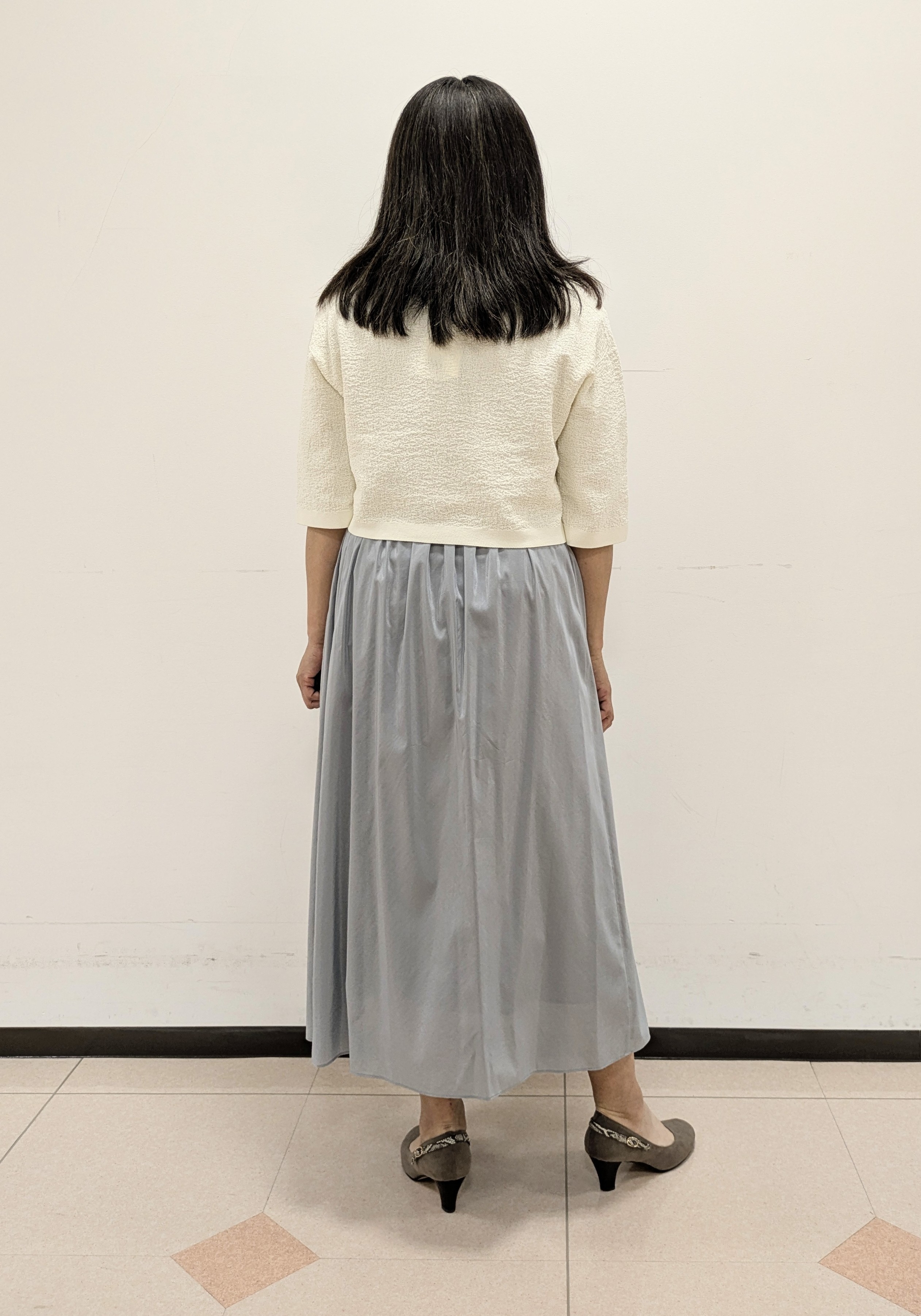 ともさんの「UNTITLED｜【ストレッチ性/洗える】短丈ニットカーディガン」を使ったコーディネート