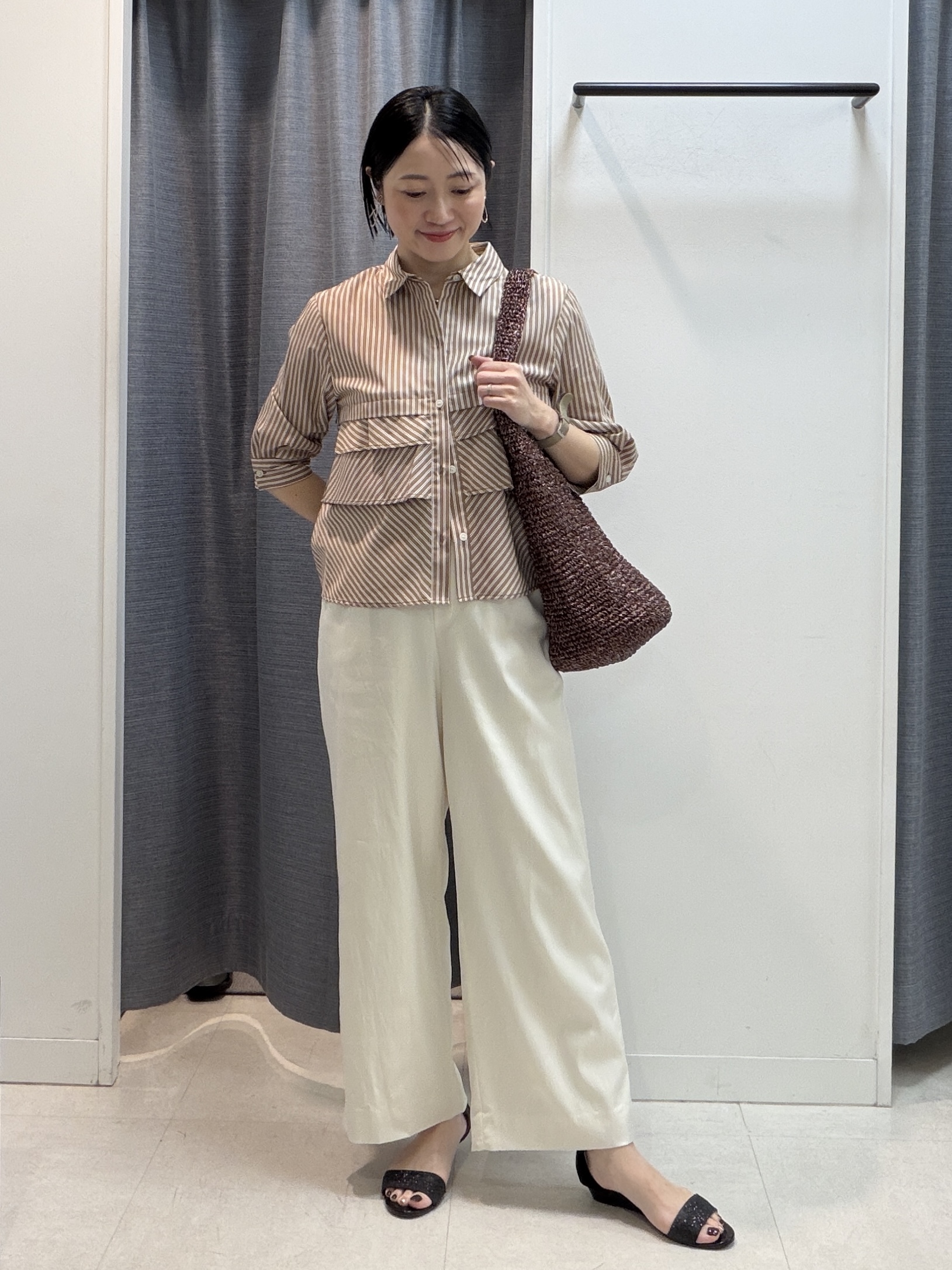 shihoさんの「INDIVI｜【UVケア／吸汗速乾／着映え】ティアードストライプシャツ」を使ったコーディネート