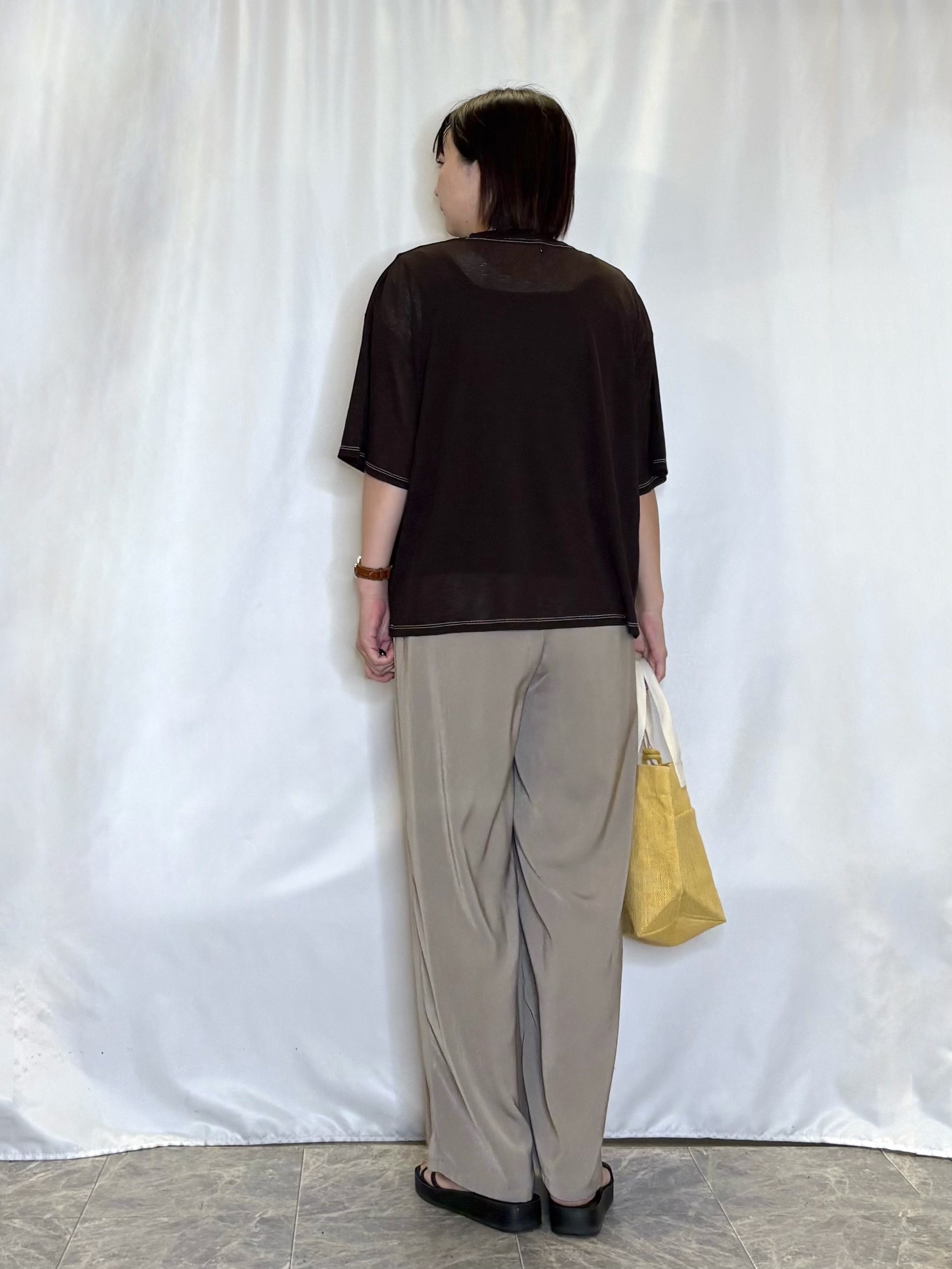 ネリさんの「SHOO･LA･RUE｜【S-LL/洗濯機可/体型カバー】ゆるっとこなれる 大人のシアースラブTシャツ」を使ったコーディネート