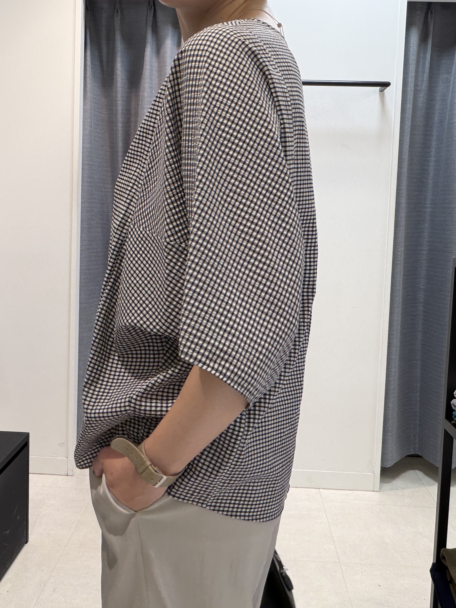 shihoさんの「INDIVI｜【体型カバー】サッカーチェックドルマントップス」を使ったコーディネート