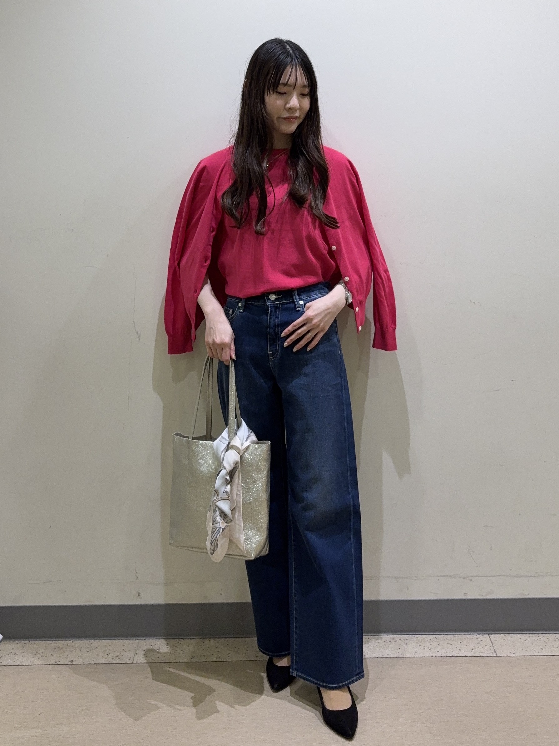 mayuさんの「UNTITLED｜【9色展開/アンサンブル可】コットンクルーネックカーディガン」を使ったコーディネート