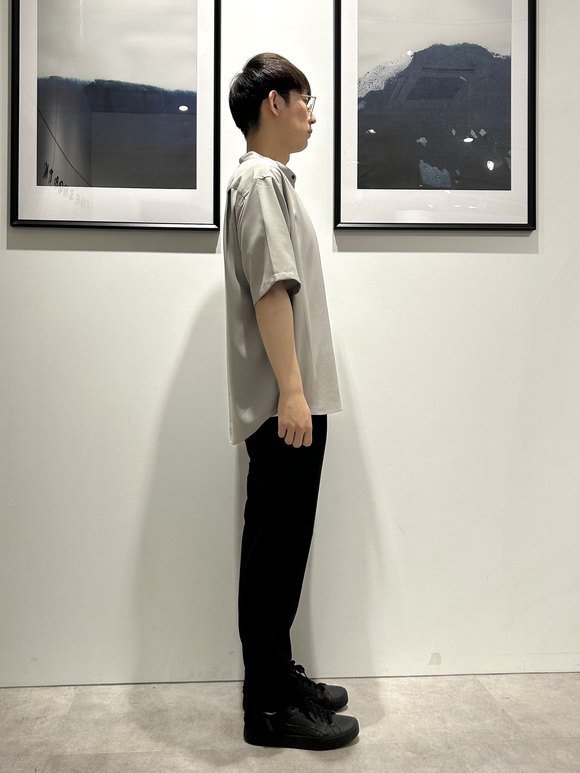 。さんの「THE SHOP TK｜LITE TEX バンドカラー半袖シャツ 接触冷感/吸水速乾/UVカット/アンチピリング/イージーケ」を使ったコーディネート
