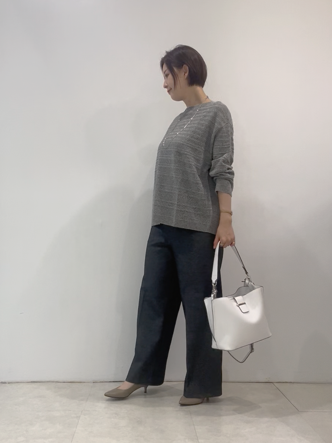 まどかさんの「UNTITLED｜【接触冷感/洗える/後ろウエストゴム】オックスワイドパンツ」を使ったコーディネート