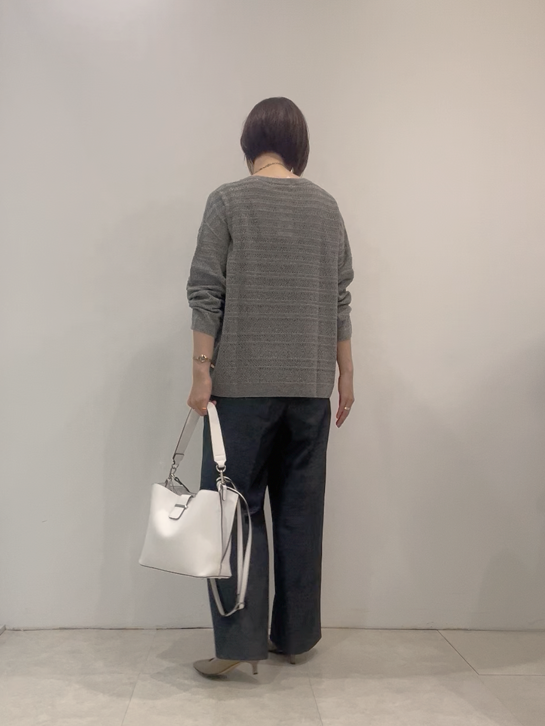 まどかさんの「UNTITLED｜【接触冷感/洗える/後ろウエストゴム】オックスワイドパンツ」を使ったコーディネート