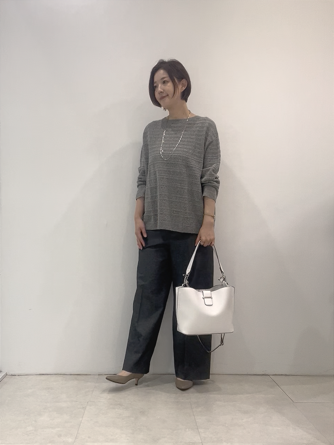 まどかさんの「UNTITLED｜【接触冷感/洗える/後ろウエストゴム】オックスワイドパンツ」を使ったコーディネート