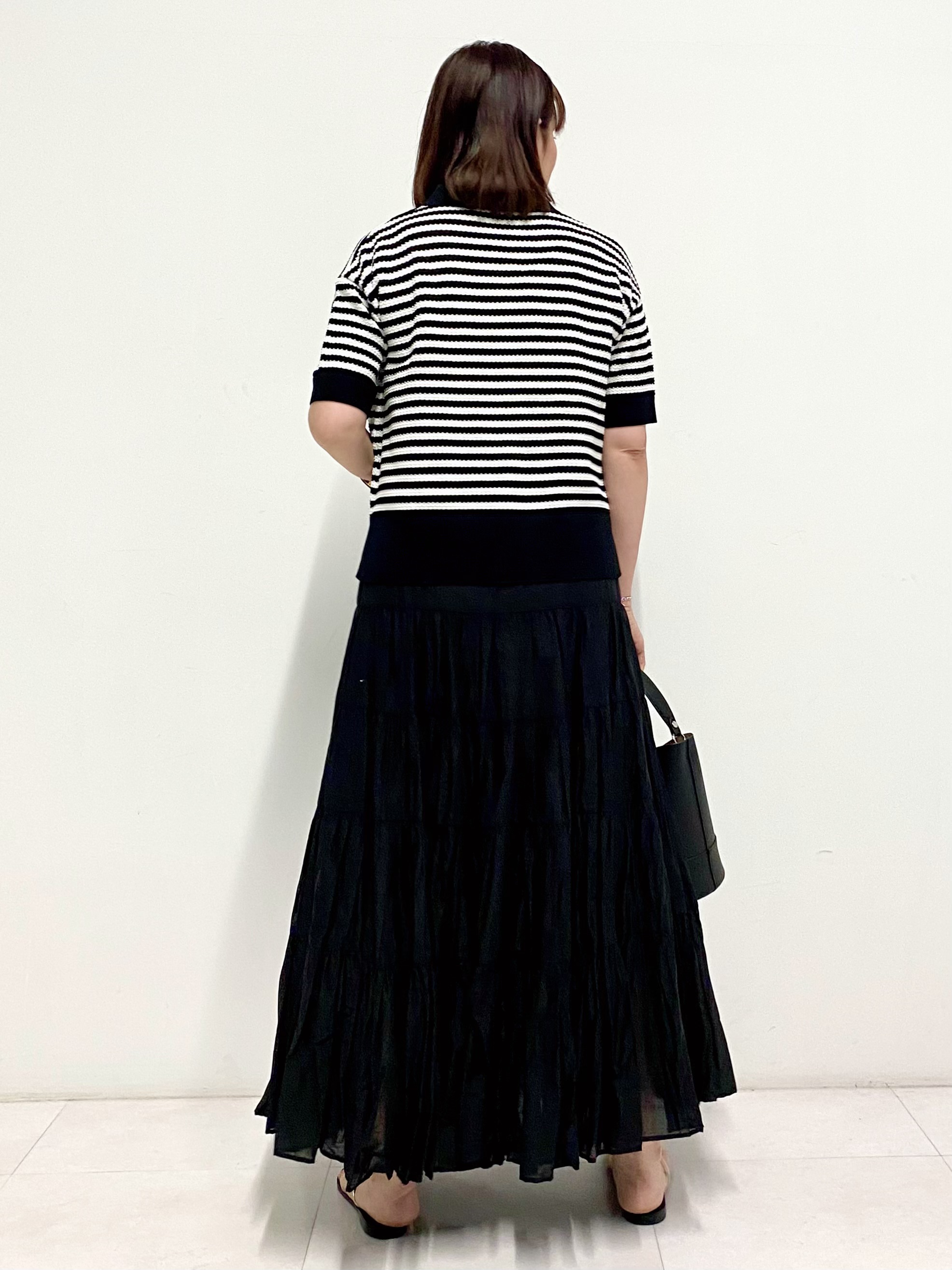 Sawaguchiさんの「DRESSTERIOR｜ウォッシャブルスキッパークロップドニット」を使ったコーディネート