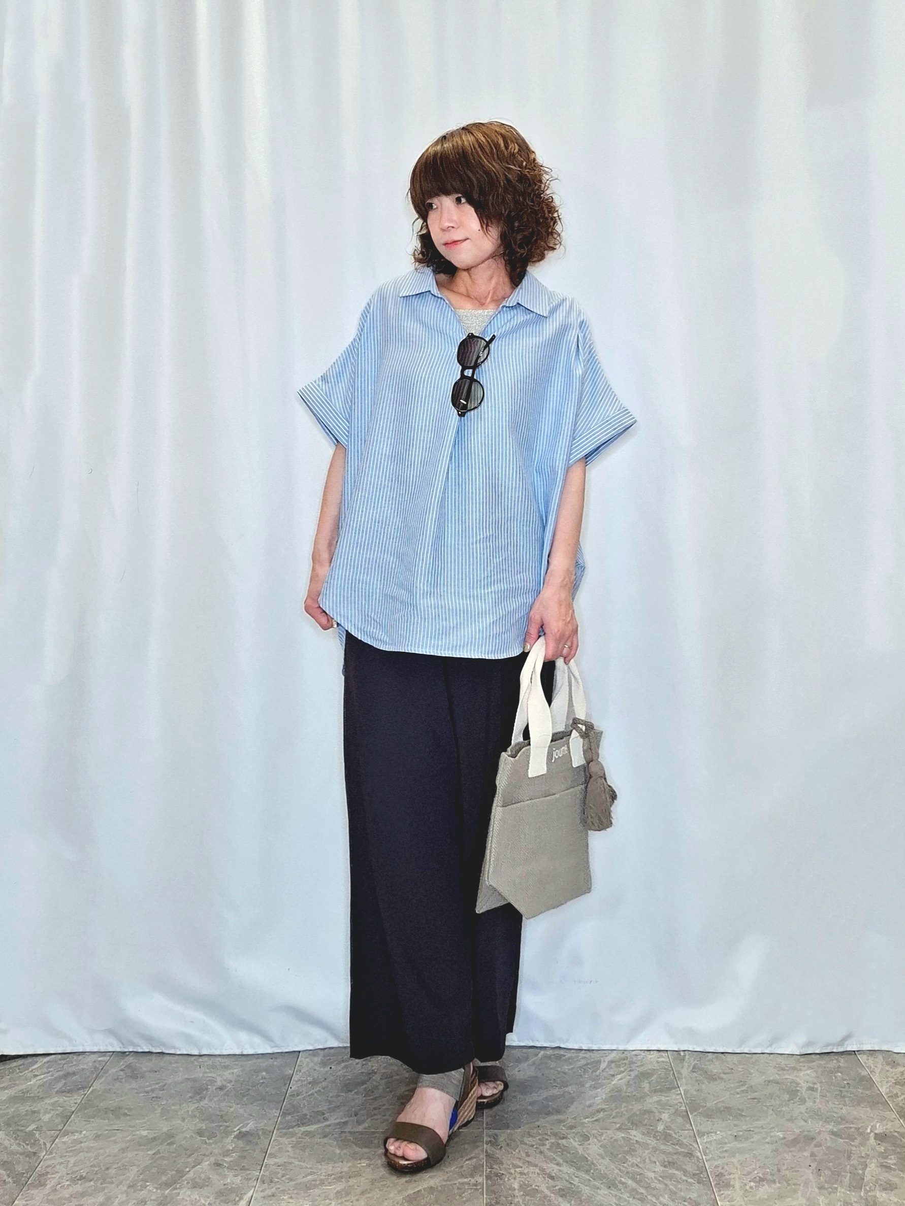 ぬーさんの「SHOO･LA･RUE｜【ひんやり/UV】インせず着られる フレンチリネンスキッパーシャツ」を使ったコーディネート