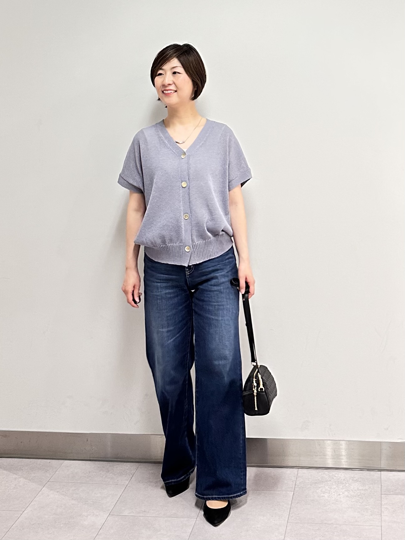 みなこさんの「UNTITLED｜【洗える/清涼感】ドライタッチスリーブレスカーディガン」を使ったコーディネート