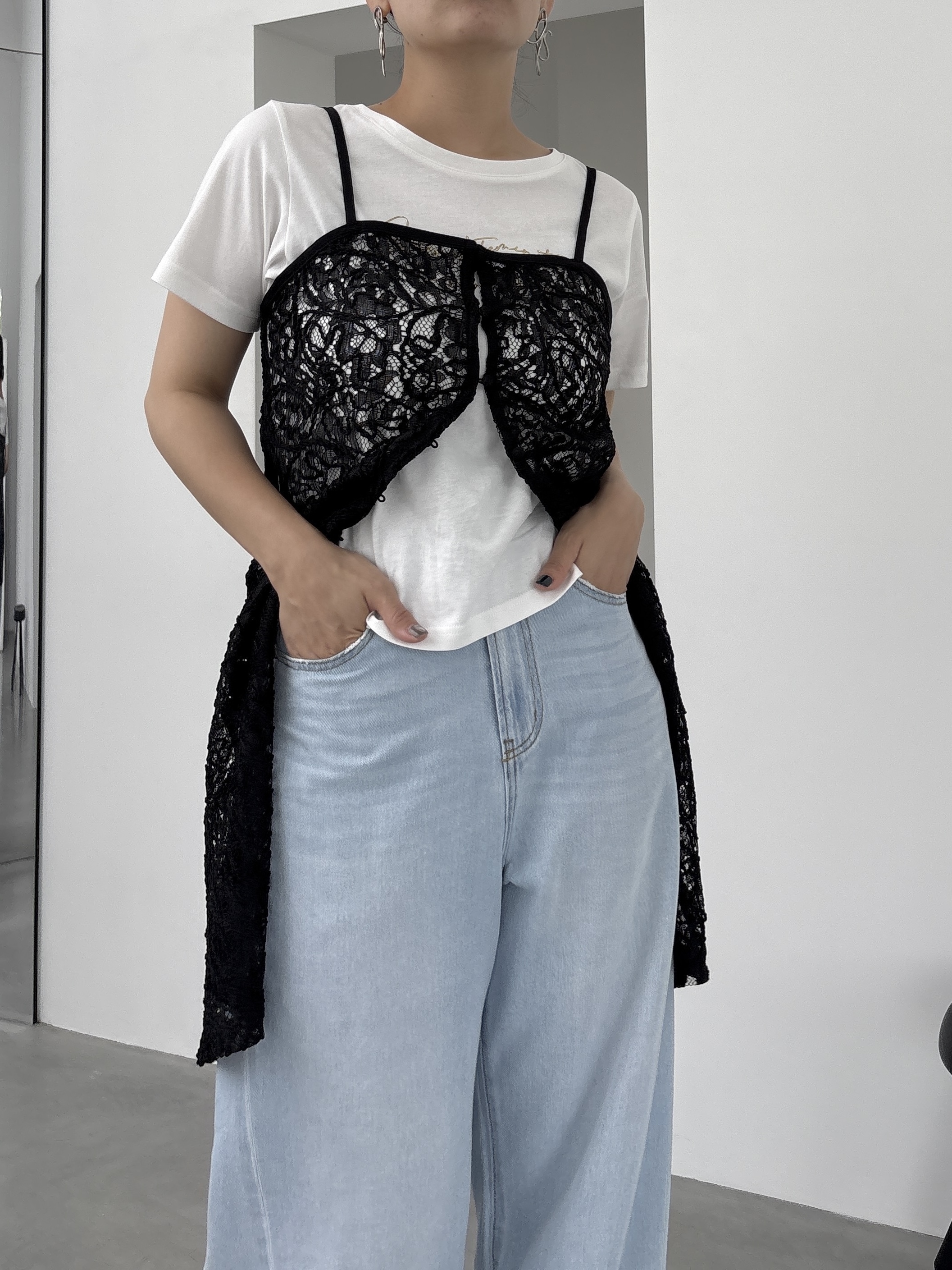 ayanoさんの「INDIVI｜3DプリントロゴTシャツ」を使ったコーディネート