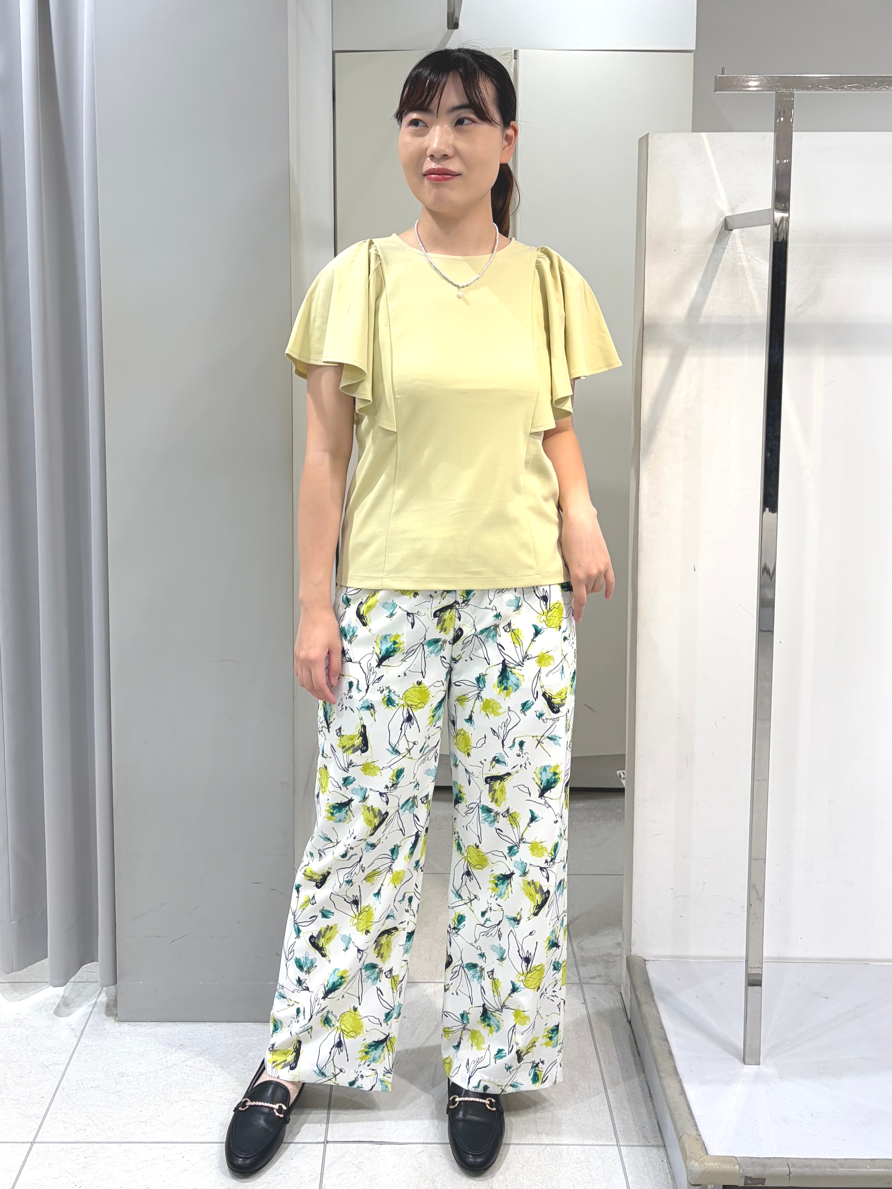 AZUSAさんの「Reflect｜【UVカット／接触冷感／吸水速乾】フレアスリーブトップス」を使ったコーディネート