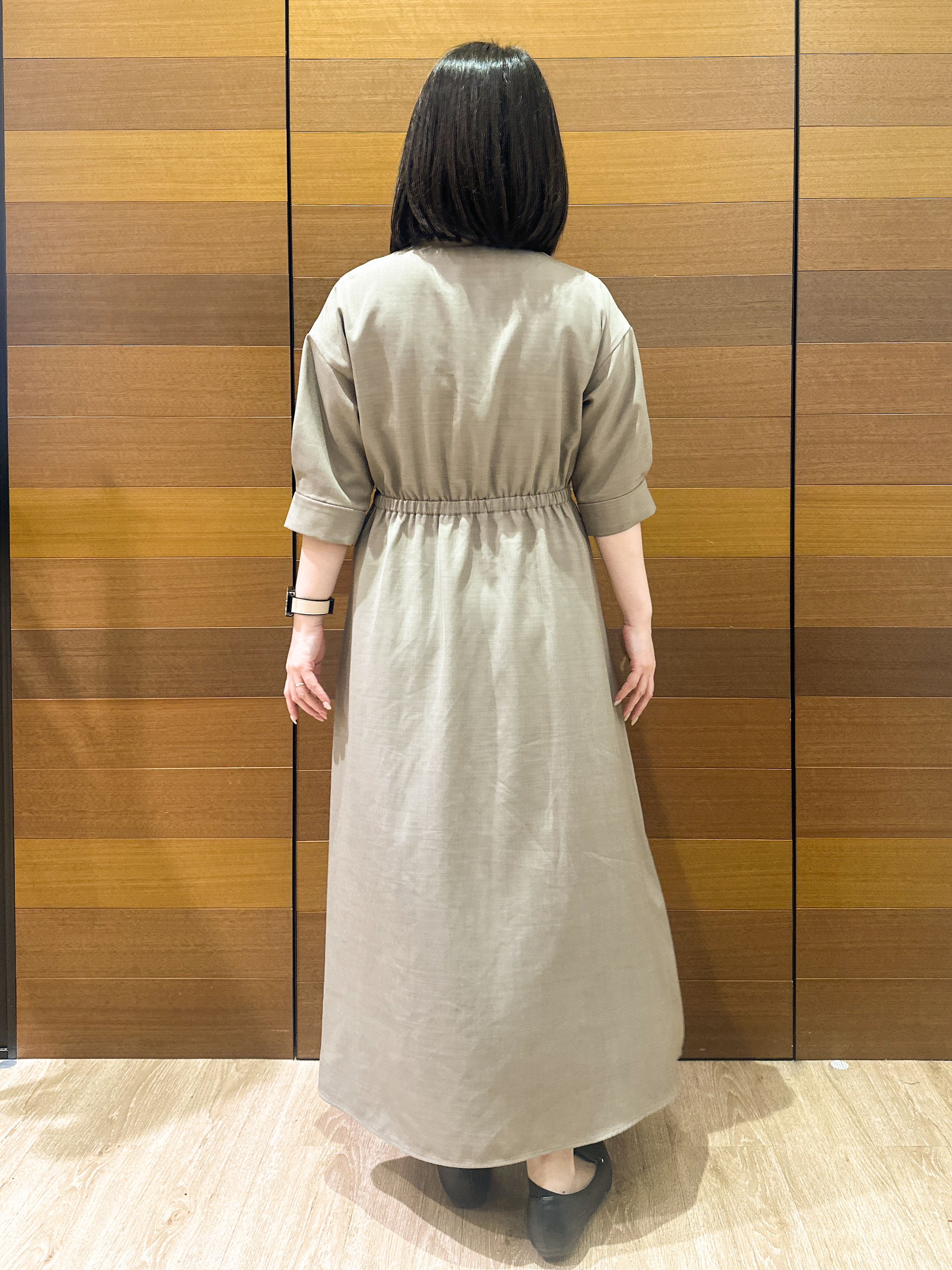 Minさんの「OPAQUE.CLIP｜ウエストタック フレアワンピース【洗濯機OK／イージーアイロン】」を使ったコーディネート