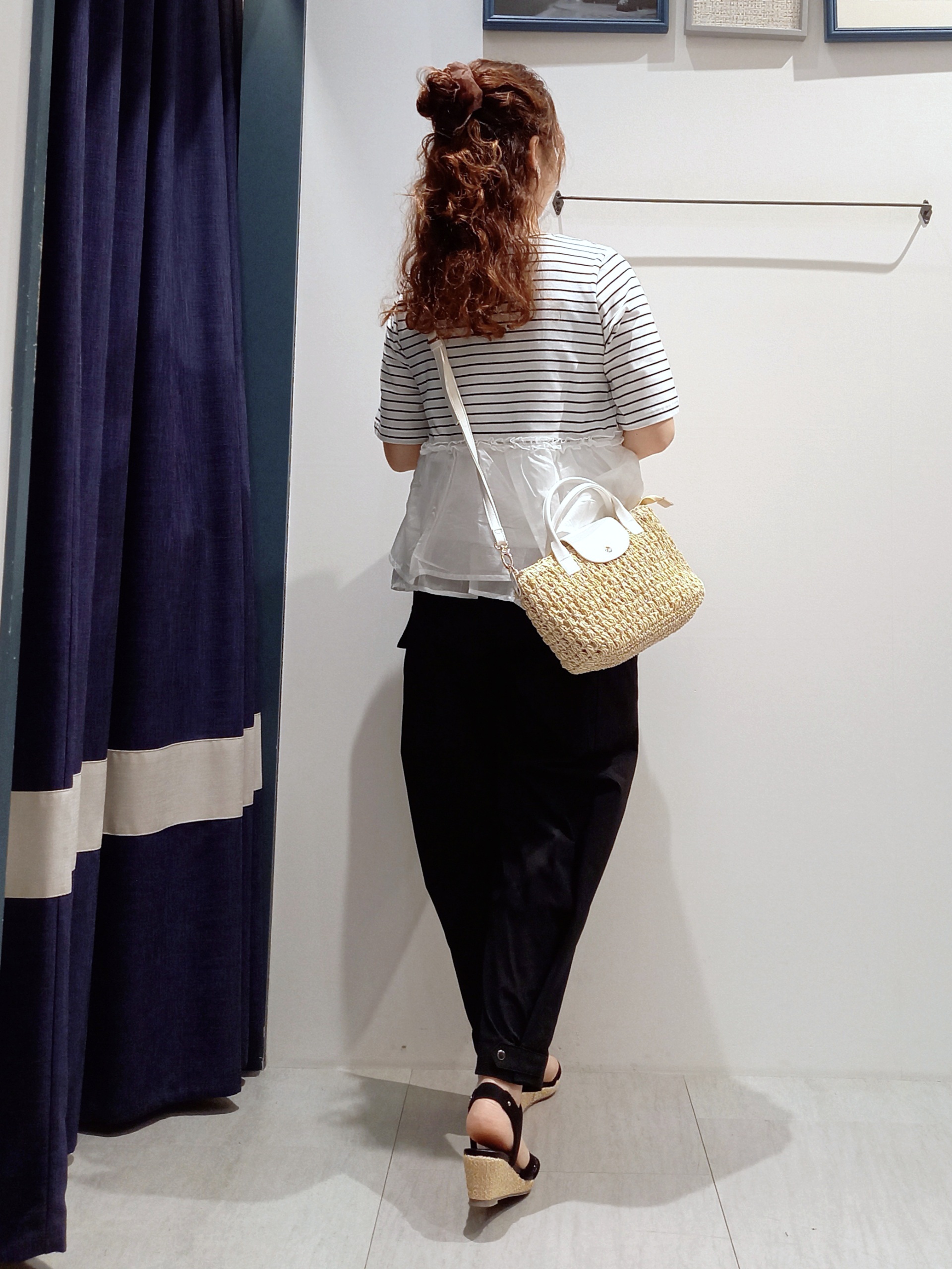 miiさんの「grove｜【体型カバー】INせず決まる、ウエストシアーフリルTシャツ」を使ったコーディネート