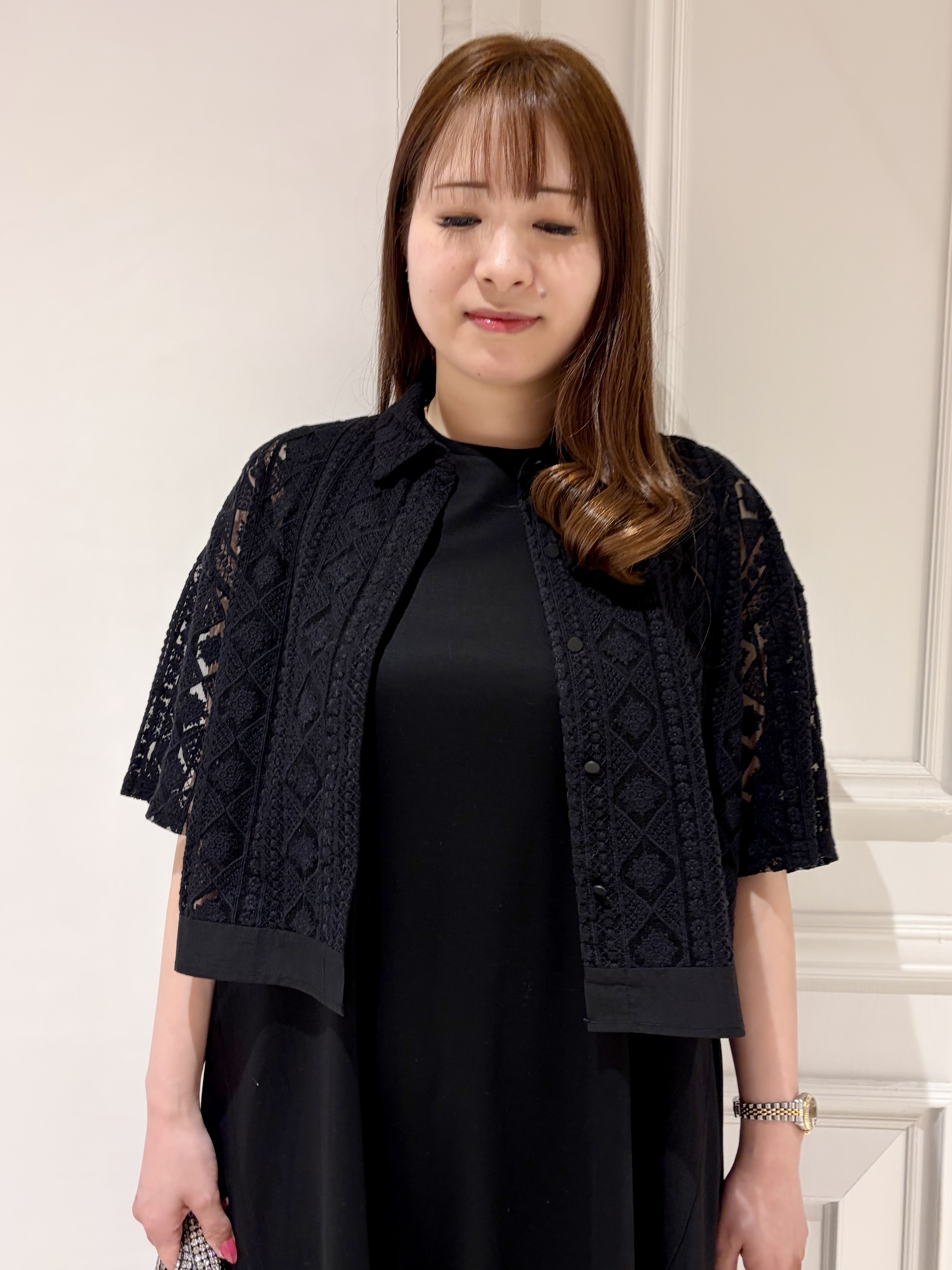 minowaさんの「DRESSTERIOR｜【着映え/ハーフ袖】ウォッシャブルレース クロップドシャツ」を使ったコーディネート