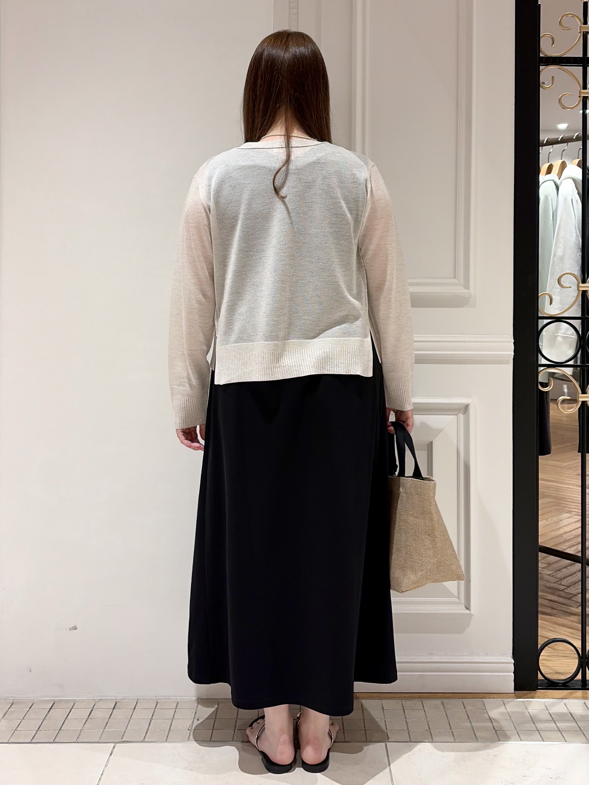 minowaさんの「DRESSTERIOR｜【日除け/冷房対策】ウォッシャブルシアーカーディガン」を使ったコーディネート