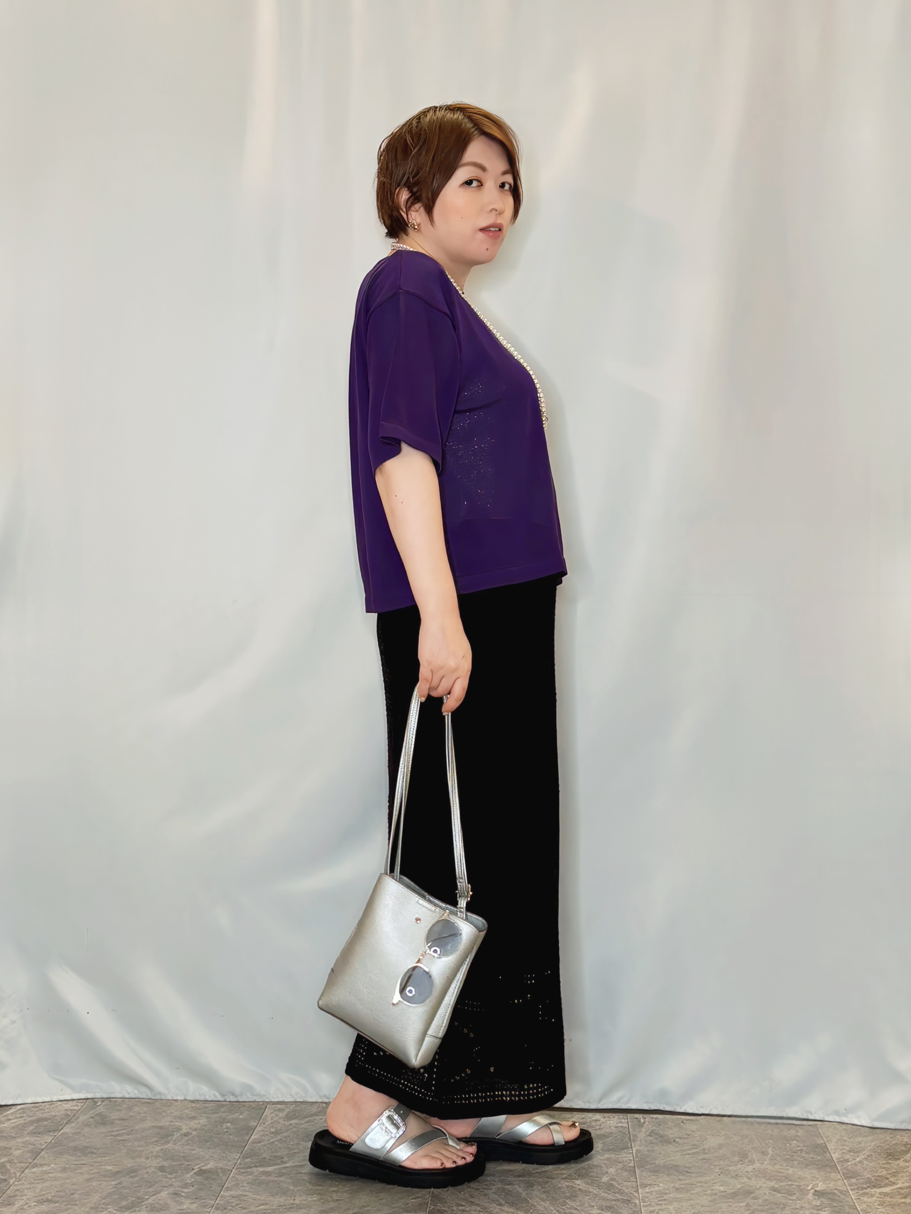 たみさんの「SHOO･LA･RUE｜【体型カバー】程よい透け感 デザインアソート 5分袖シアーニット」を使ったコーディネート