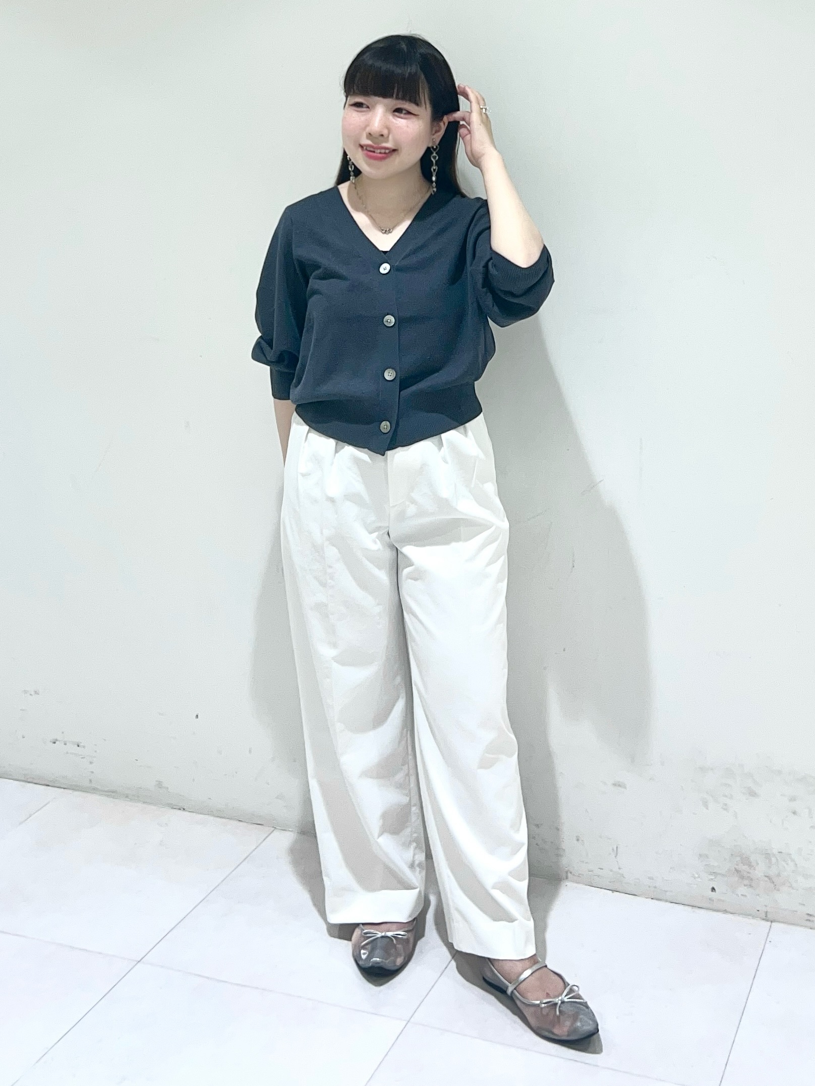 Mitsukiさんの「UNTITLED｜【アンサンブル可/シアー】リネンエステルカーディガン」を使ったコーディネート