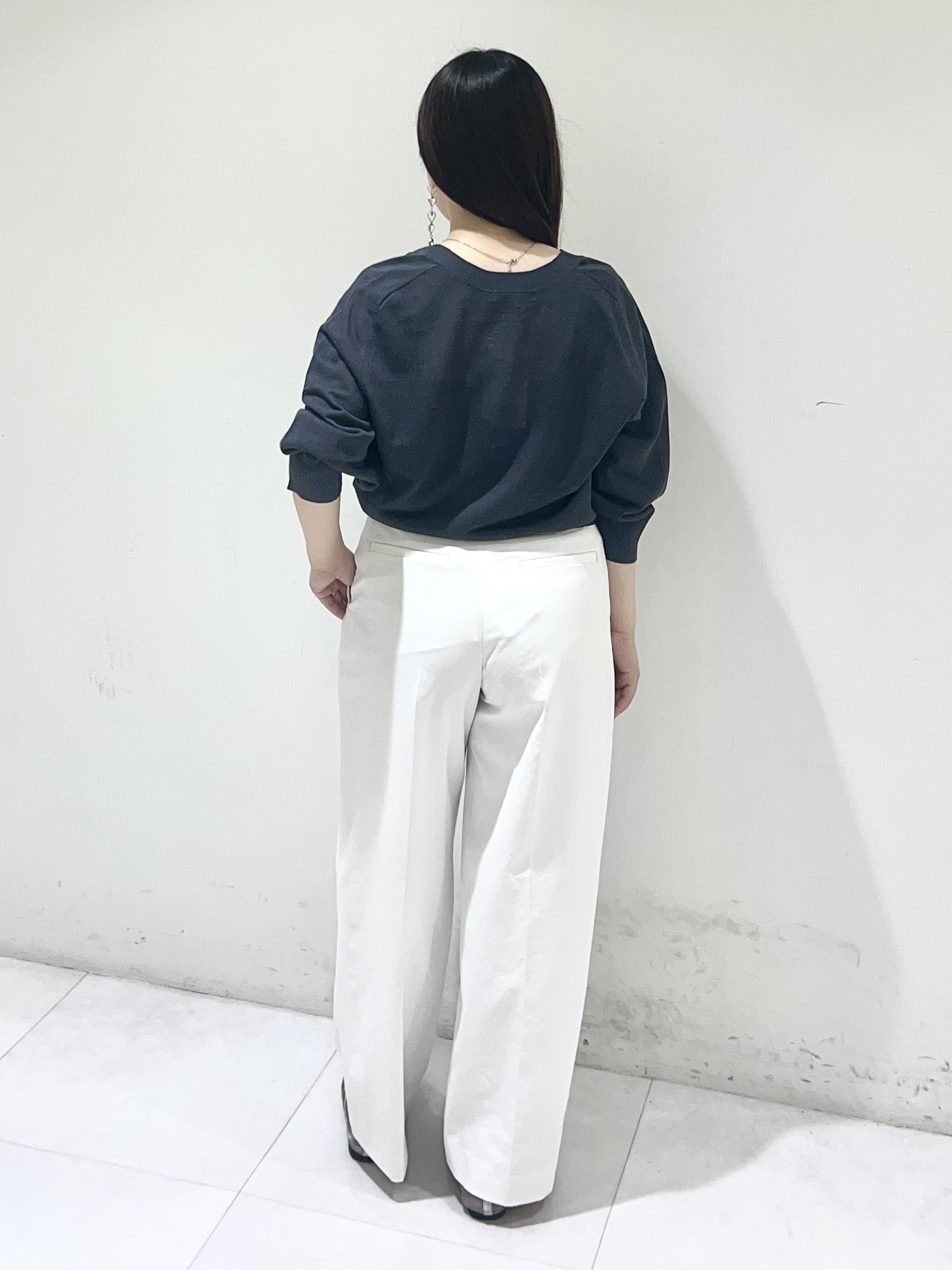 Mitsukiさんの「UNTITLED｜【アンサンブル可/シアー】リネンエステルカーディガン」を使ったコーディネート