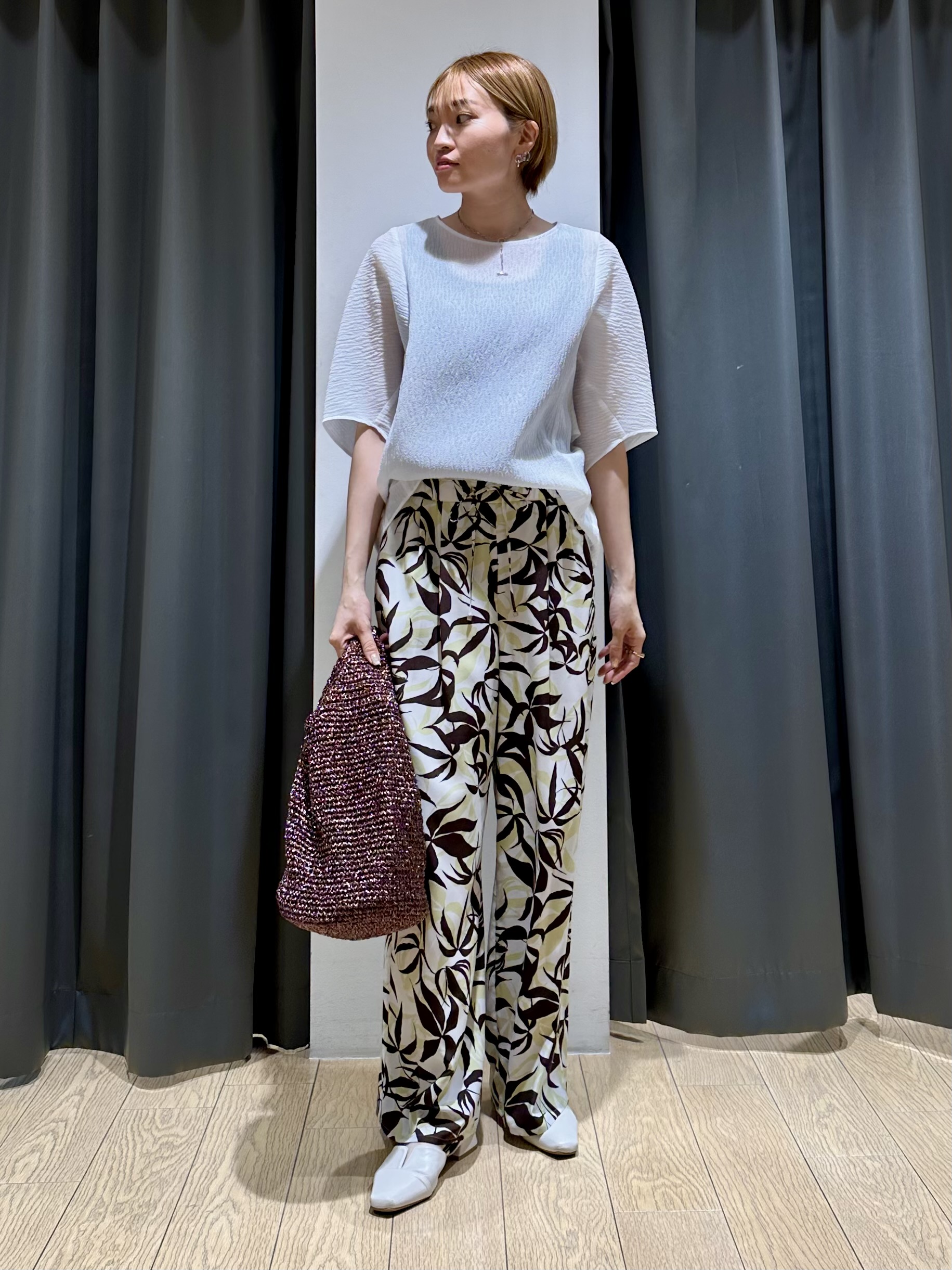 YORIKOさんの「INDIVI｜【華奢見え】ジャカード ドルマントップス」を使ったコーディネート