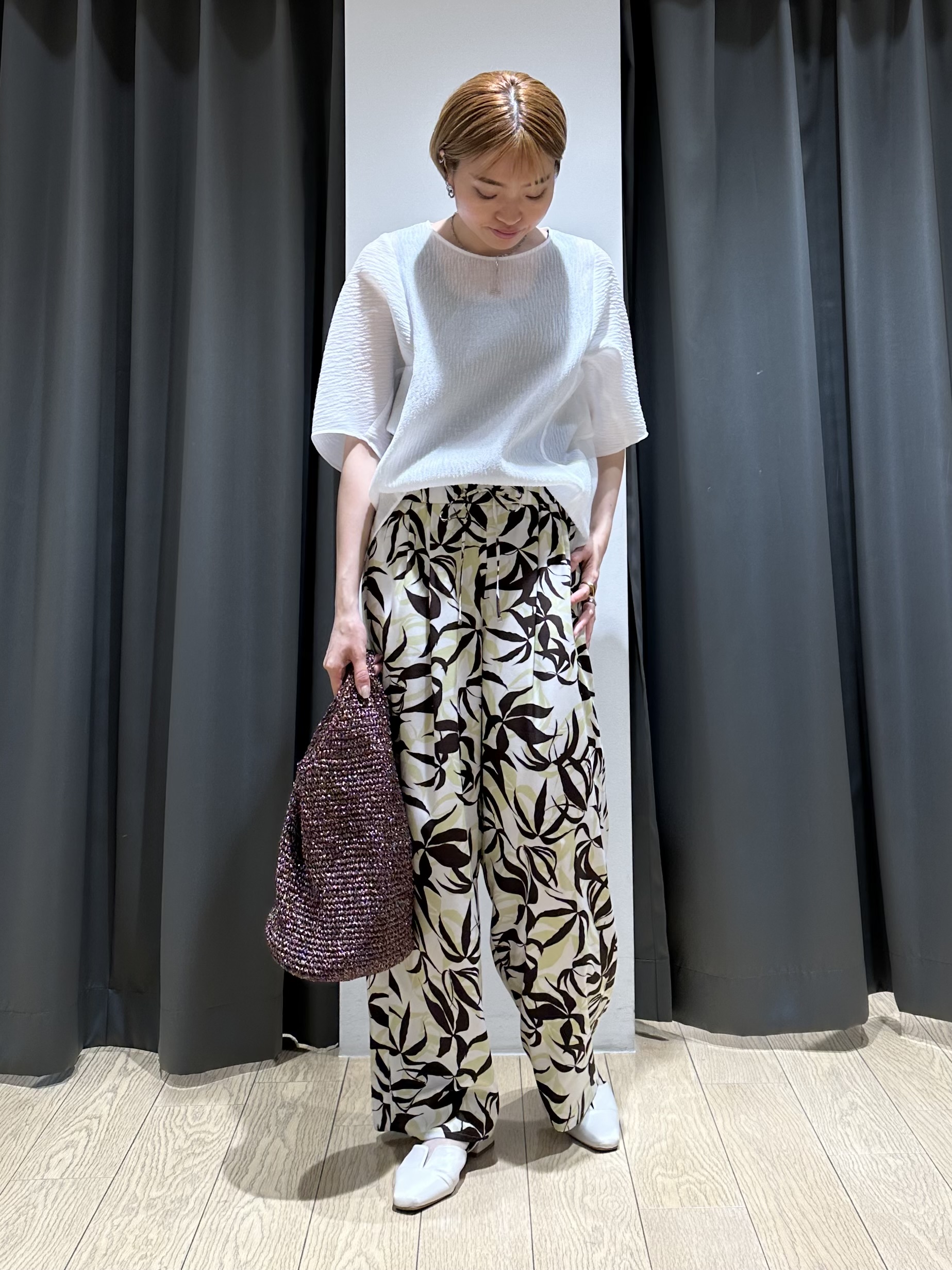 YORIKOさんの「INDIVI｜【華奢見え】ジャカード ドルマントップス」を使ったコーディネート