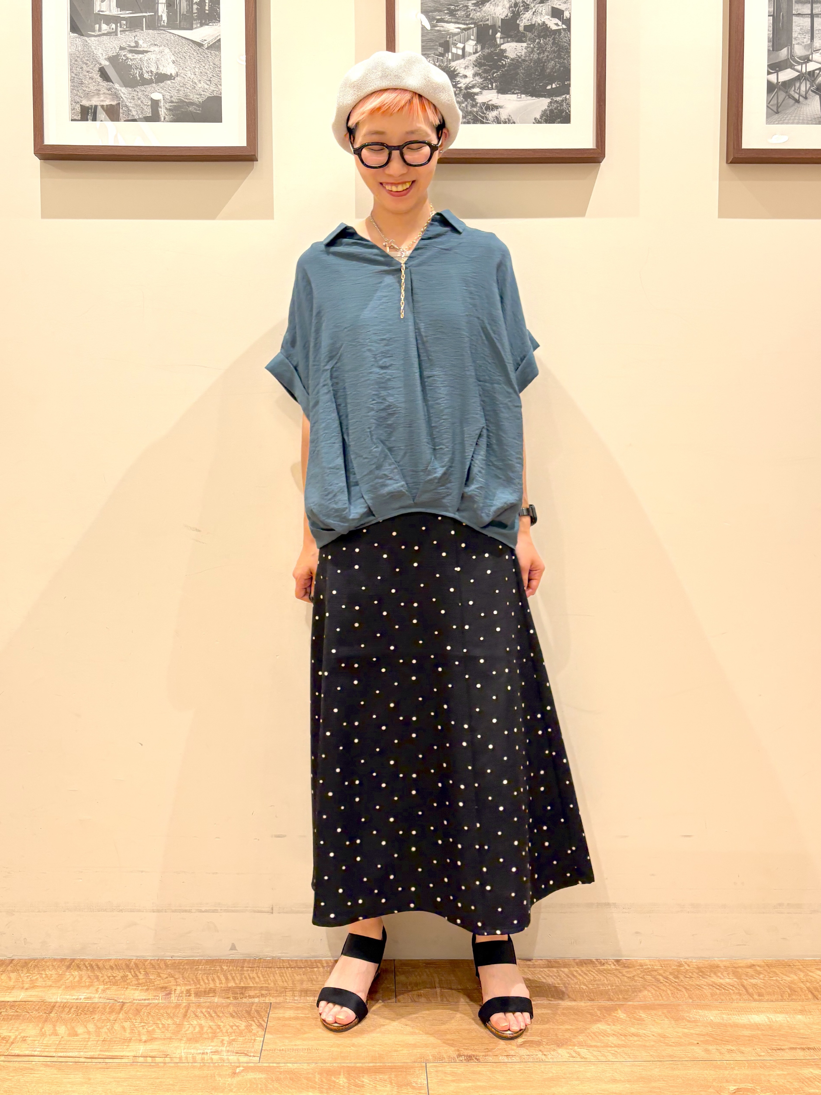 Ayumiさんの「SHOO･LA･RUE｜【ひんやり/S-LL/洗濯機可】インせず着られる 裾タック スキッパーシャツ」を使ったコーディネート