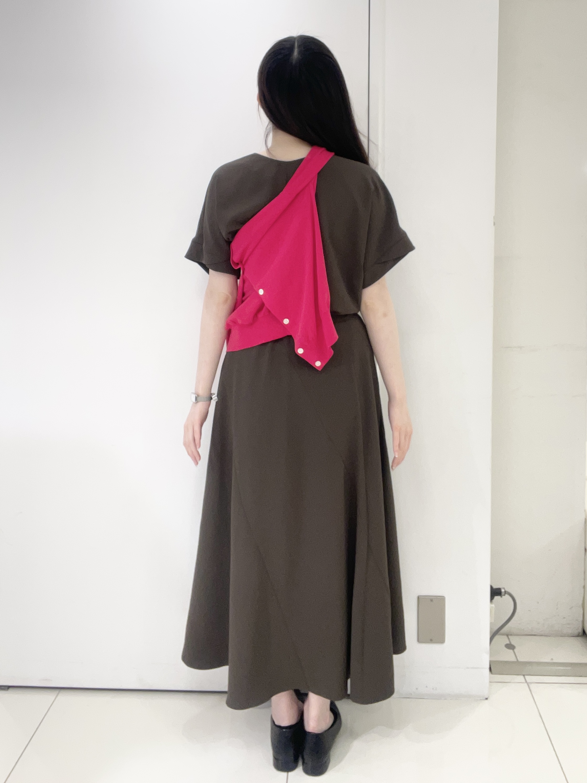 moeさんの「UNTITLED｜【9色展開/アンサンブル可】コットンクルーネックカーディガン」を使ったコーディネート