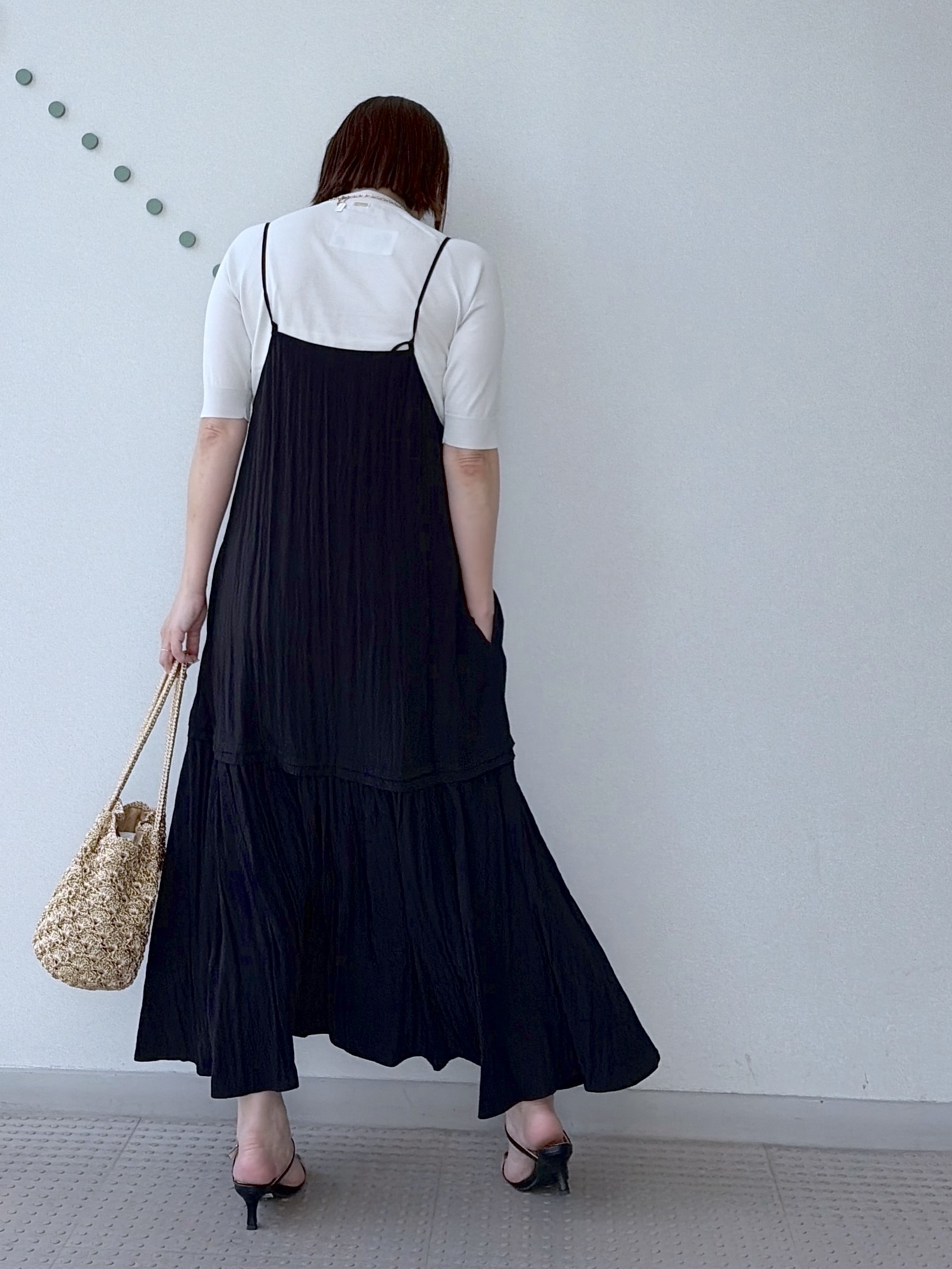 yoshikadoさんの「DRESSTERIOR｜【ウォッシャブル】コットンシルクハーフスリーブニット」を使ったコーディネート