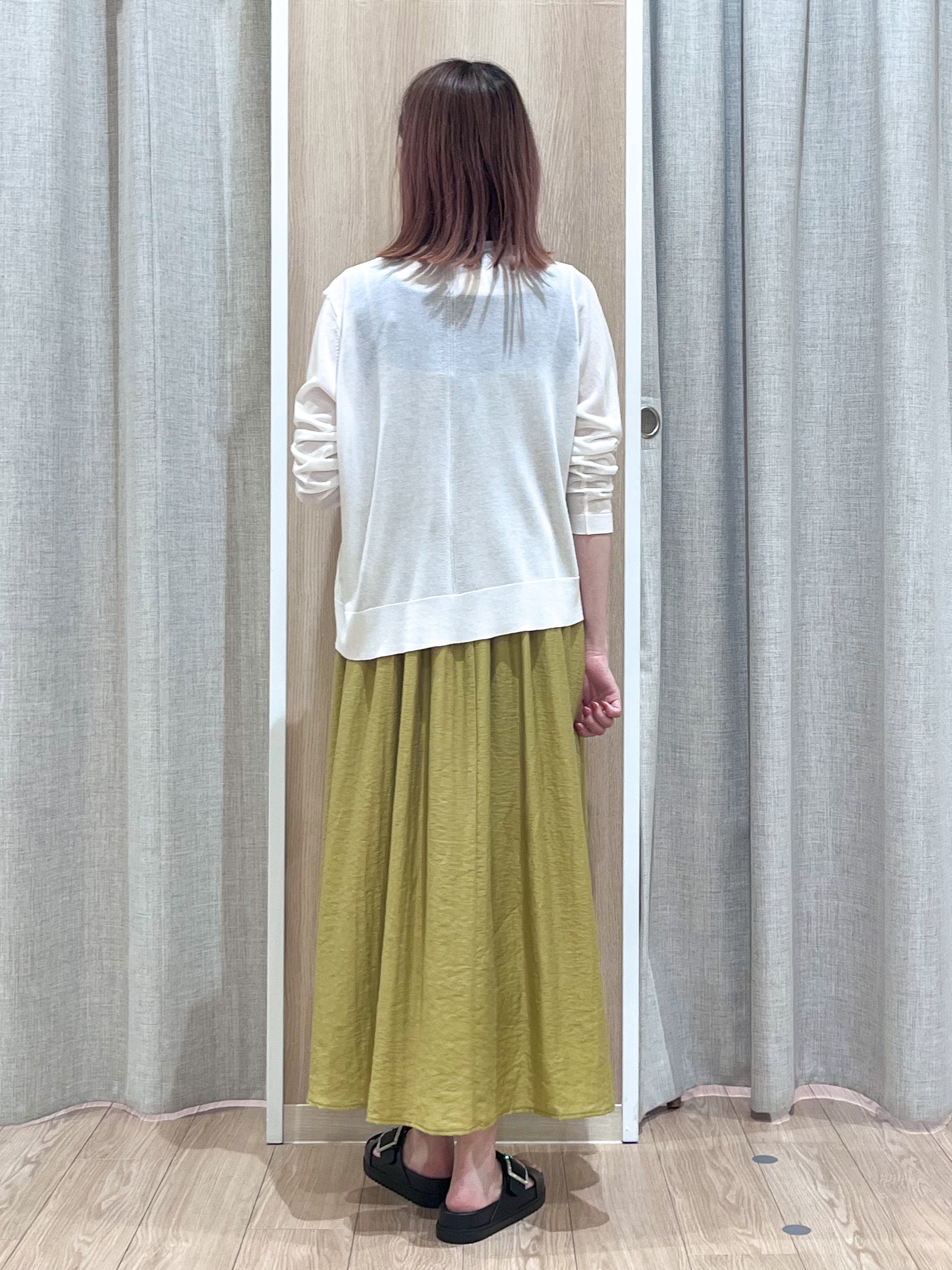 みーちゃんさんの「grove｜高評価！【接触冷感／UVカットetc】ベーシックショートカーディガン」を使ったコーディネート