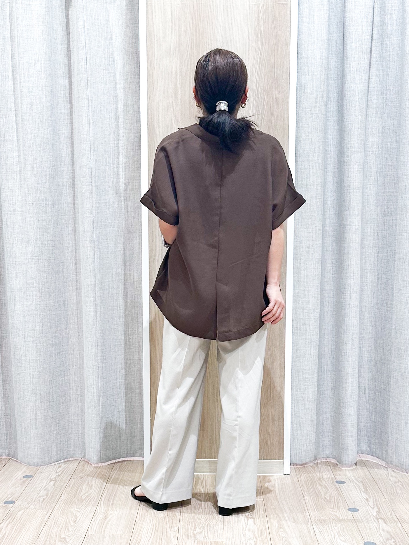 naoさんの「grove｜【洗濯機OK・ひんやり/SETUP可】シワになりにくいハーフスリーブジャケット」を使ったコーディネート
