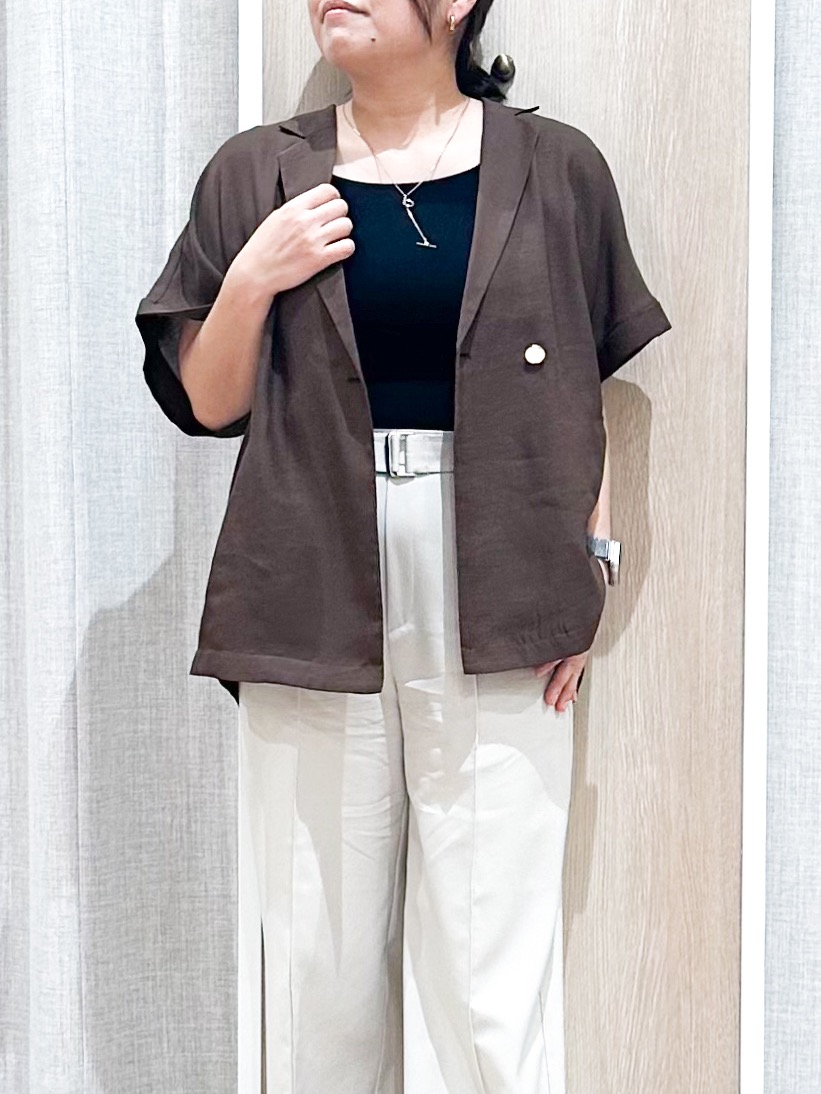 naoさんの「grove｜【洗濯機OK・ひんやり/SETUP可】シワになりにくいハーフスリーブジャケット」を使ったコーディネート