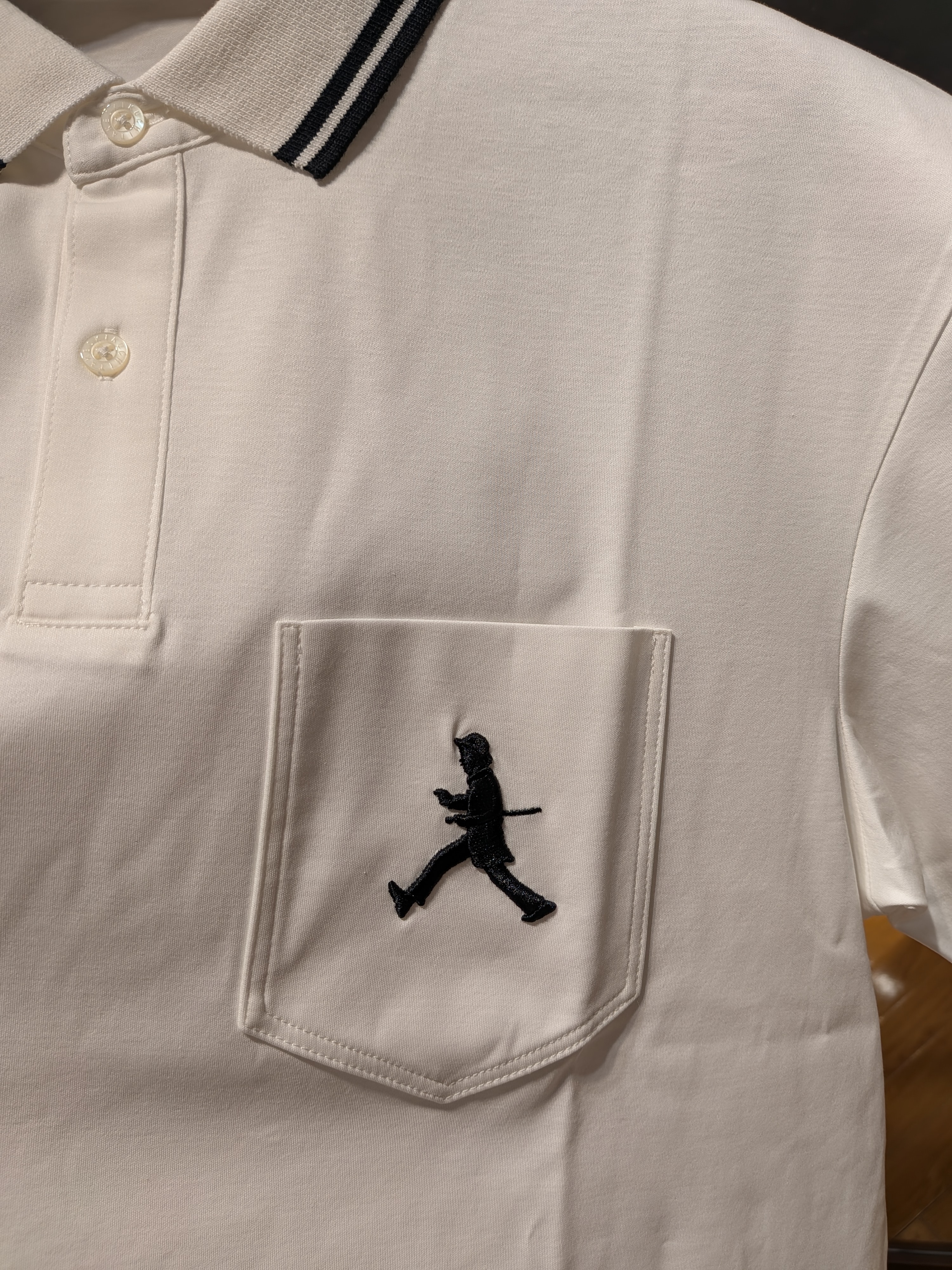 HIROさんの「TAKEO KIKUCHI｜【BOWLER HAT LABEL】アイスクリアコットン ボーラーハットウォーカー ポロシャツ」を使ったコーディネート