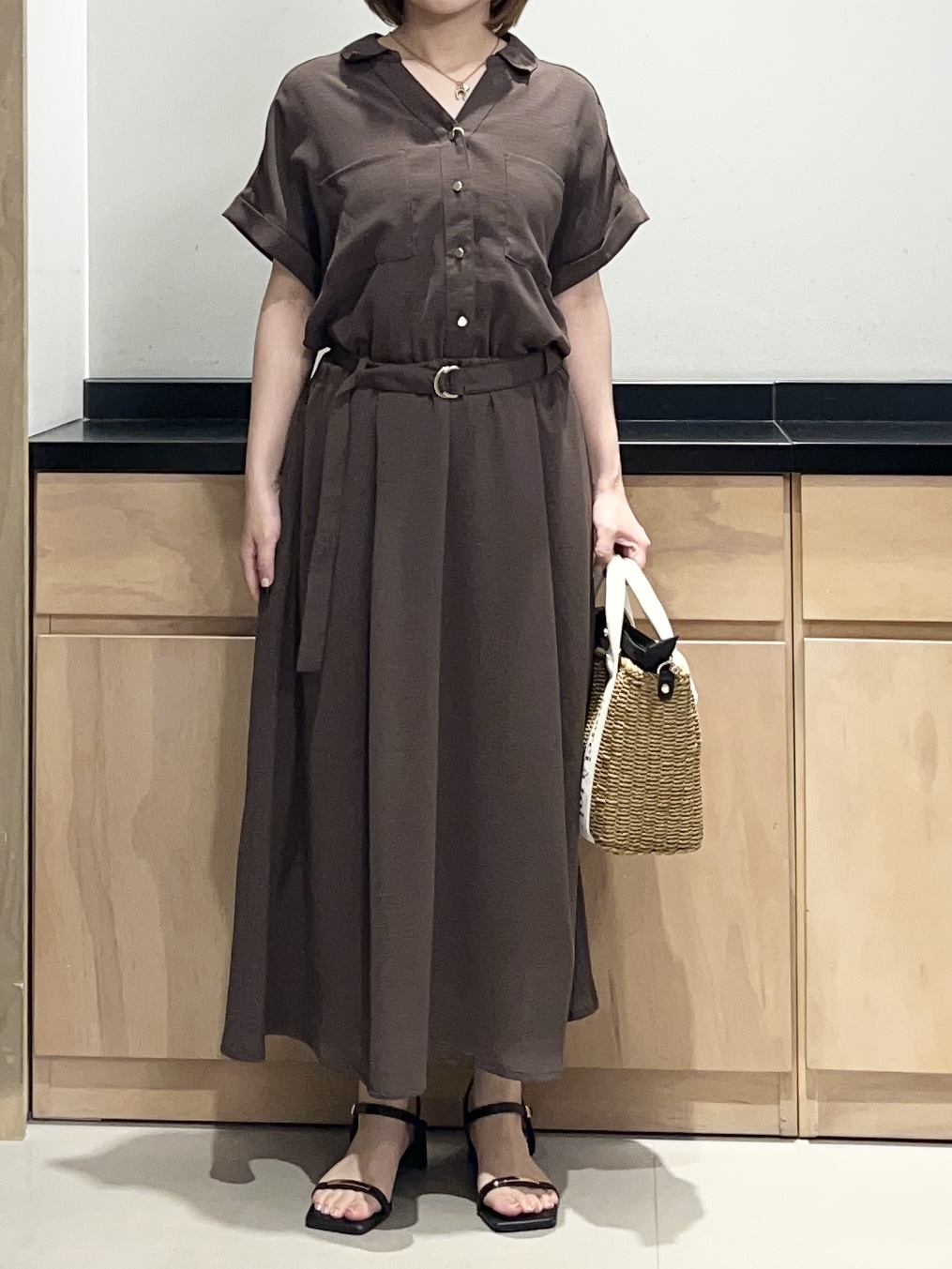 かのさんの「THE SHOP TK｜【S-XL/ひんやり/防しわ】欲しいが詰まった 上品フィット＆フレアワンピース」を使ったコーディネート