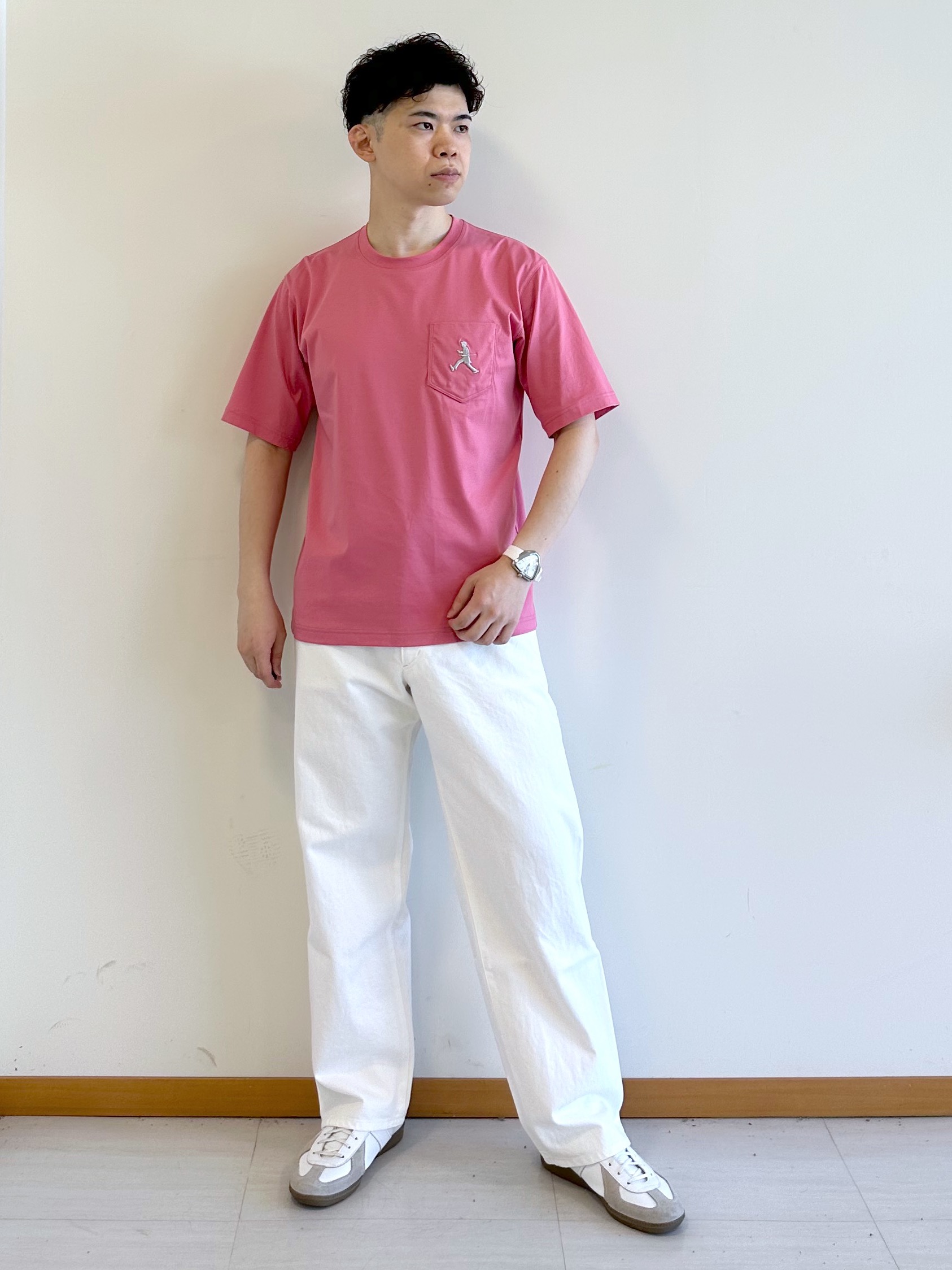 イッシーさんの「TAKEO KIKUCHI｜【BOWLER HAT LABEL】トロピカルフローラル レーヨンシャツ」を使ったコーディネート