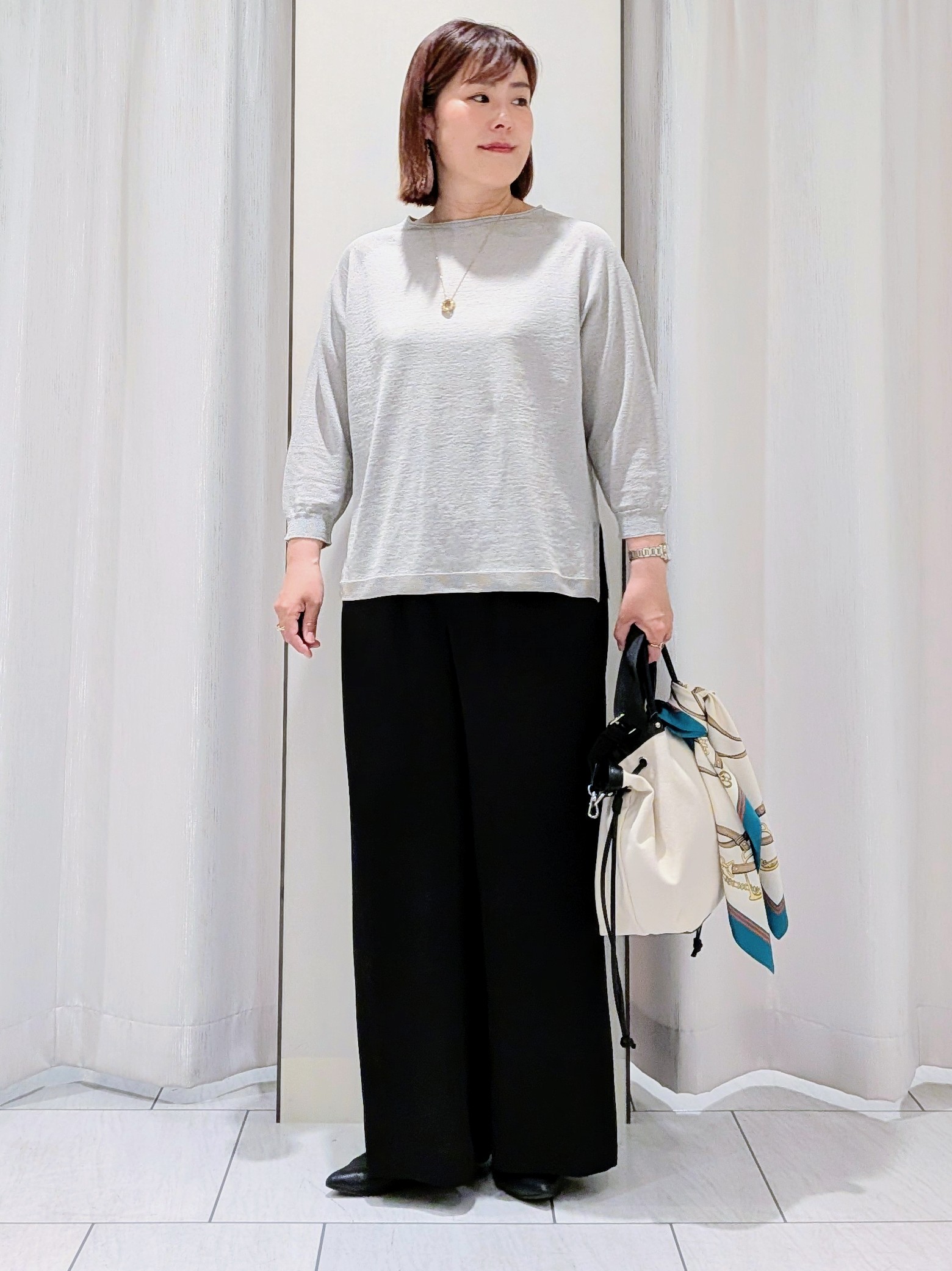 Onumaさんの「UNTITLED｜【ゆったり/リラクシー】リネンボートネックプルオーバー」を使ったコーディネート