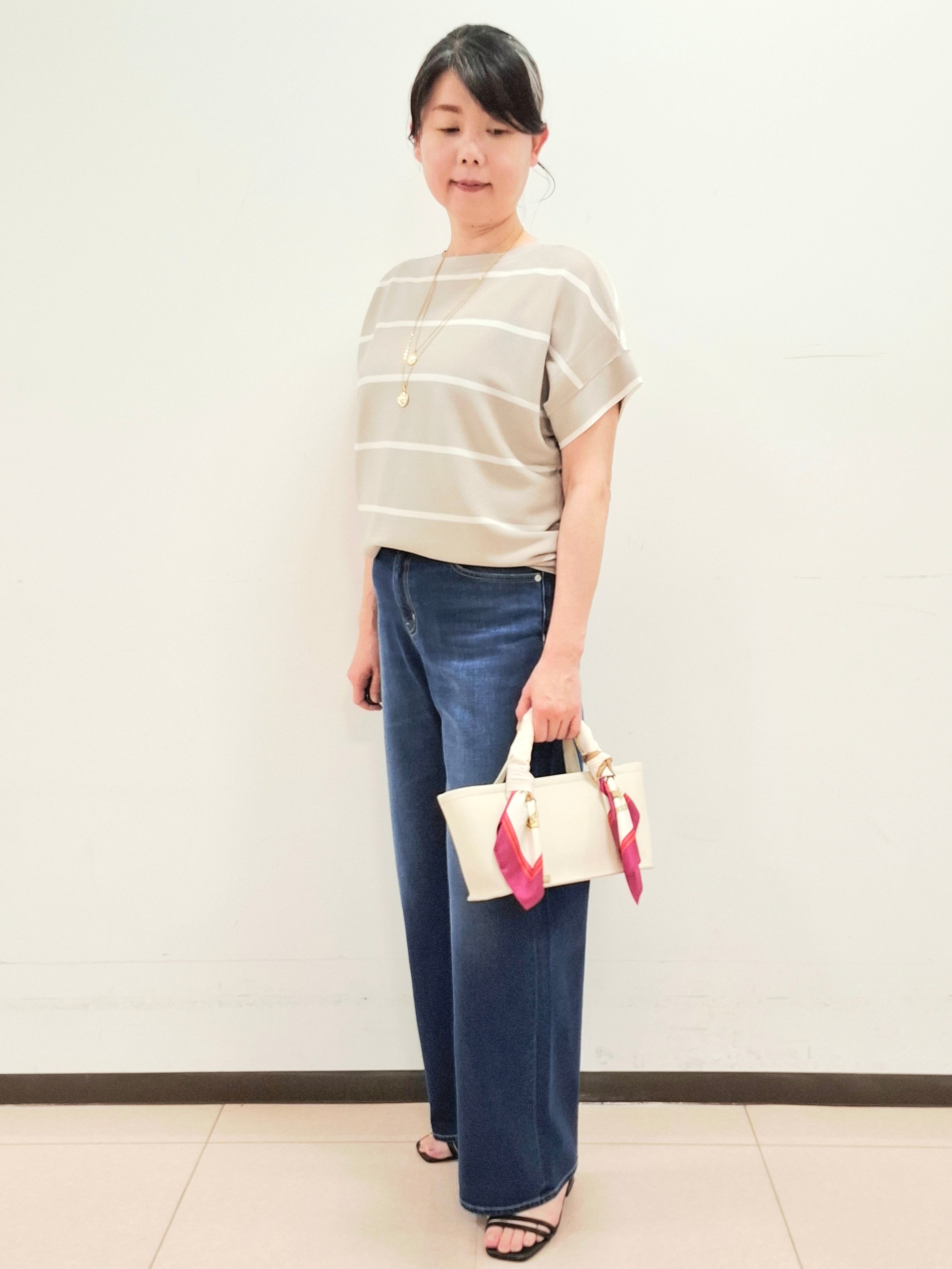 ねぎさんの「UNTITLED｜【11色展開/体型カバー】前後2WAYフレンチスリーブニット」を使ったコーディネート