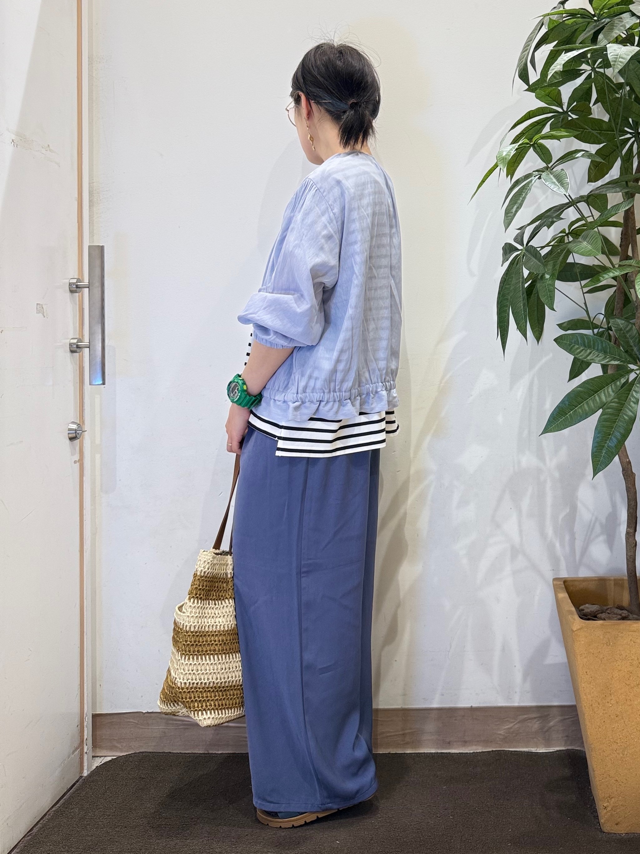 misakiさんの「SHOO･LA･RUE｜【S-LL】軽やかな シアーライトブルゾン」を使ったコーディネート