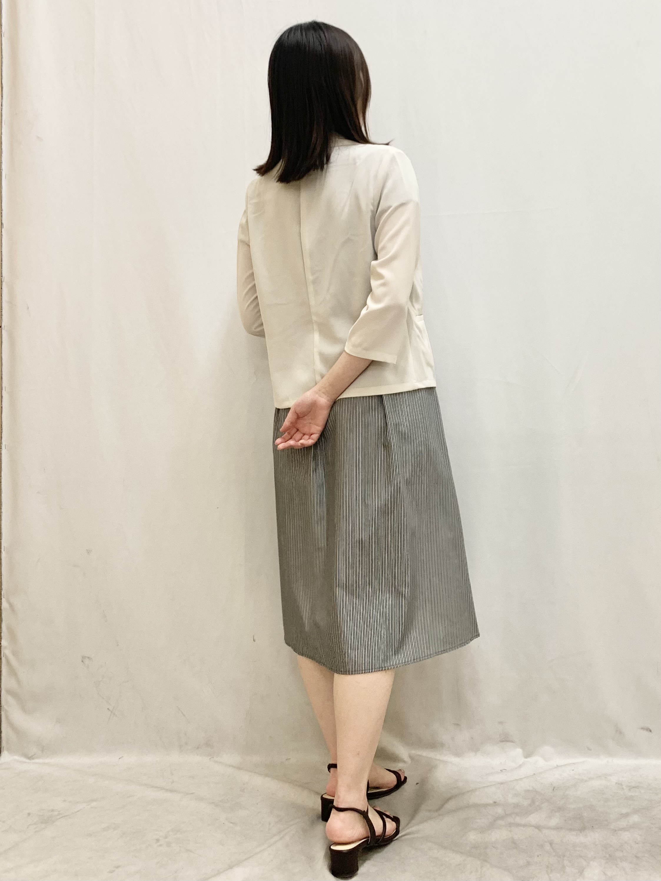 kasumiさんの「index｜【接触冷感／防シワ】ひんやり7分袖テーラードジャケット《洗濯機OK》」を使ったコーディネート