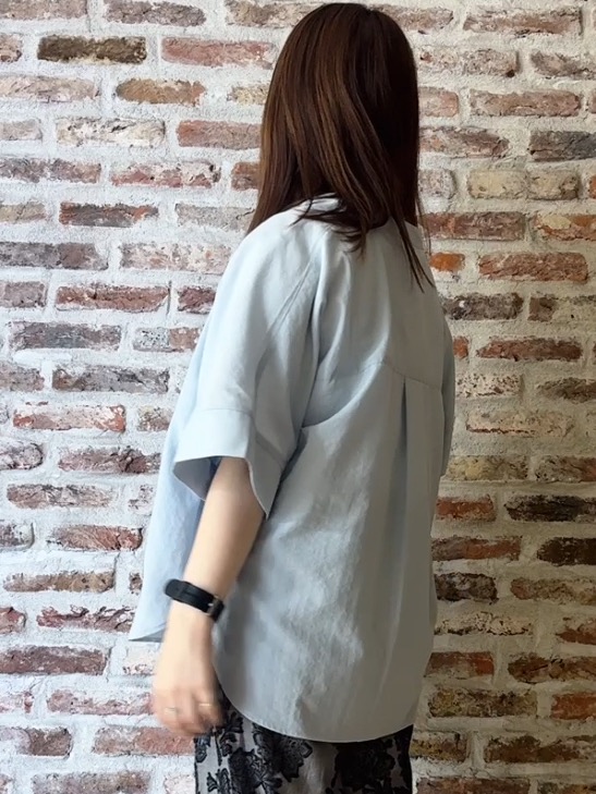 tokiさんの「THE SHOP TK｜【高レビュー/体型カバー】さらっと快適 ドルマン5分袖ブラウス」を使ったコーディネート