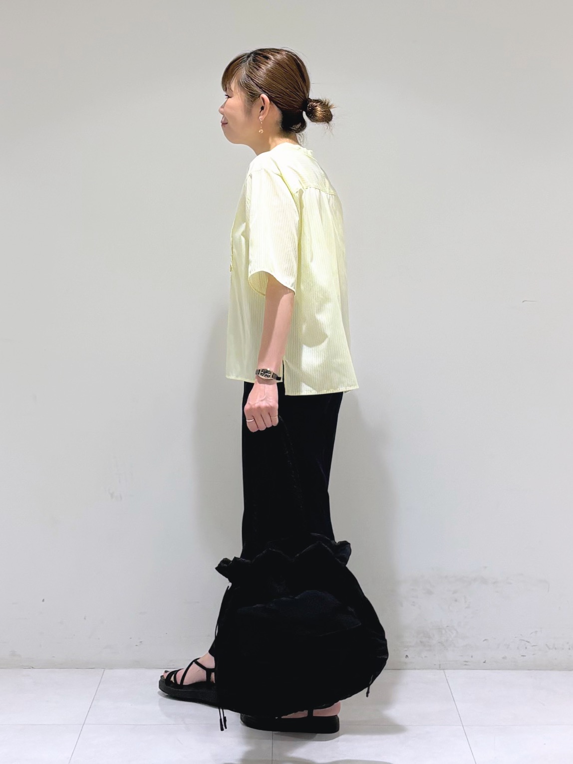 tsuyuさんの「INDIVI｜新色登場！【超軽量】フロントポケットバッグ」を使ったコーディネート