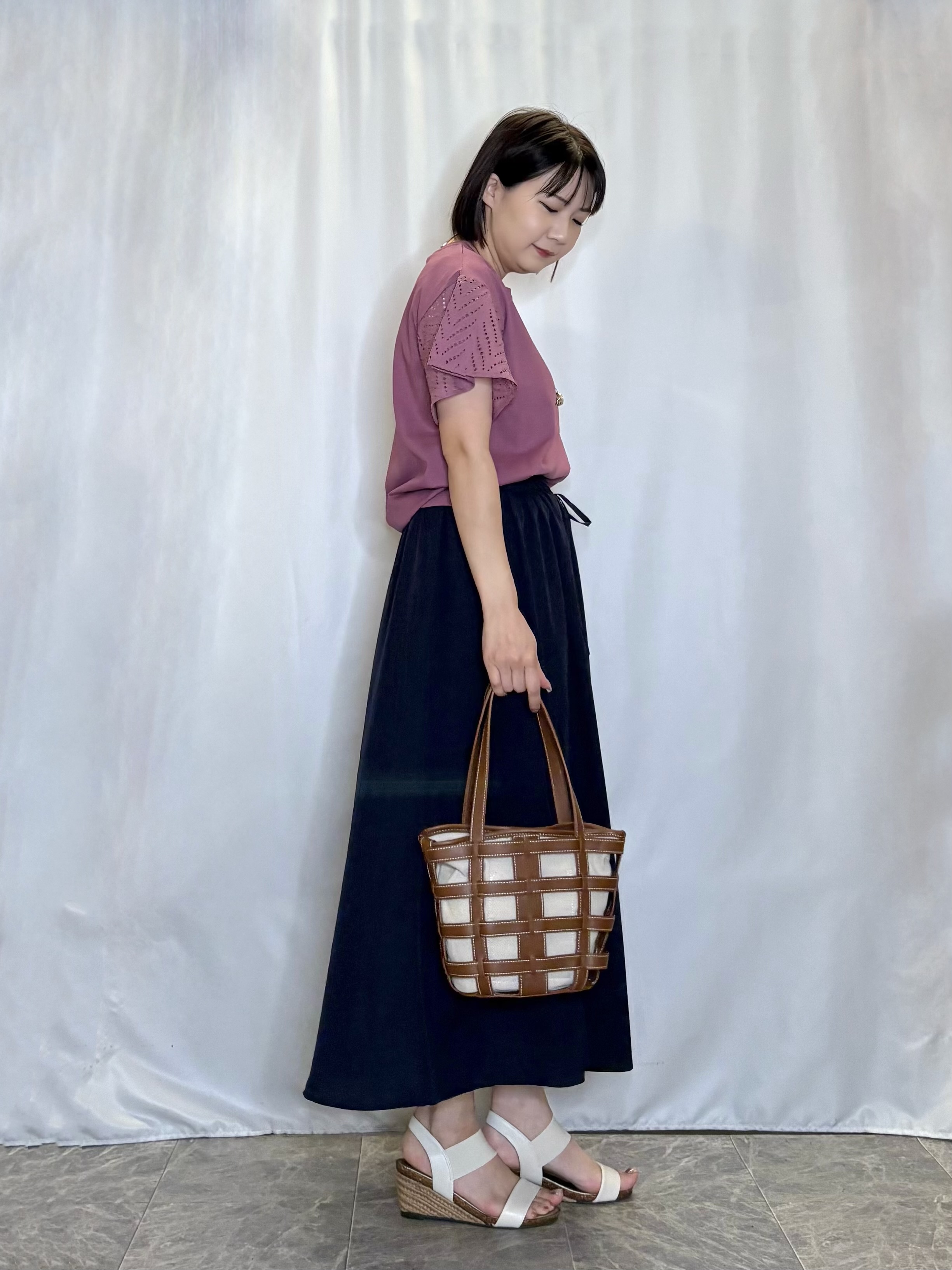 ネリさんの「SHOO･LA･RUE｜【汗じみ防止/ひんやり/S-LL】レースが華やか お袖フレアTシャツ」を使ったコーディネート