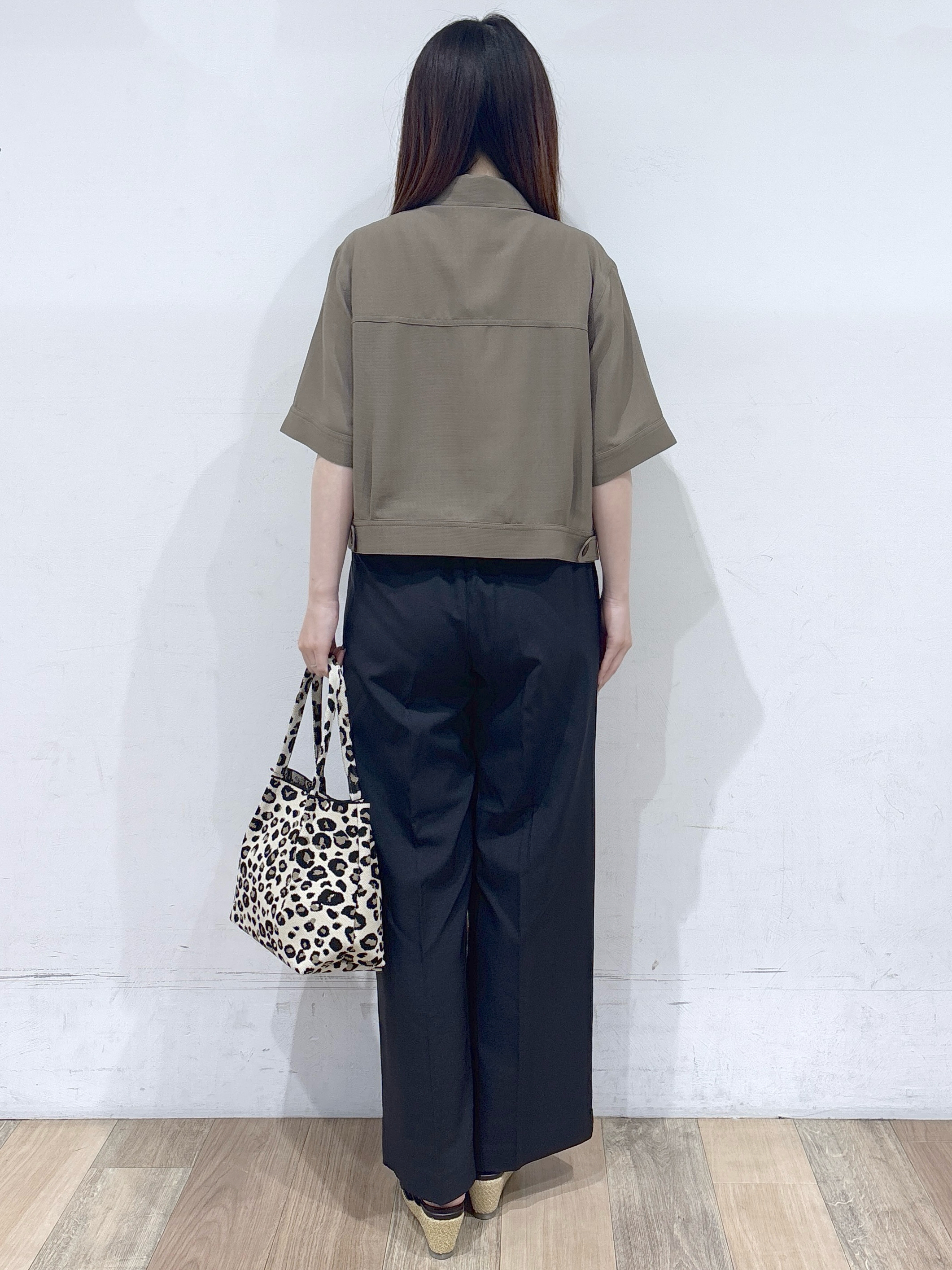 るーさんの「grove｜【吸水速乾・通気性・洗える】衿付きハーフジャケット」を使ったコーディネート
